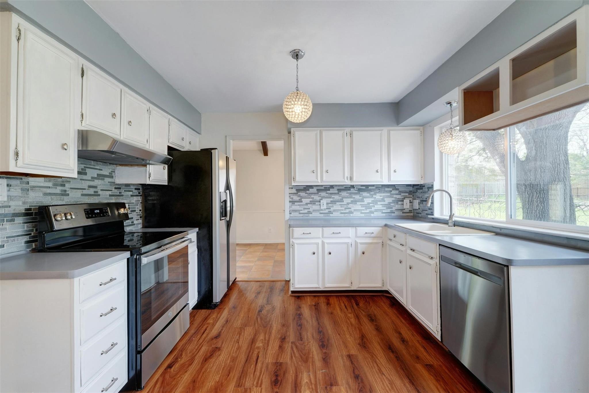 11609 River Oaks Trl, Austin, TX 78753