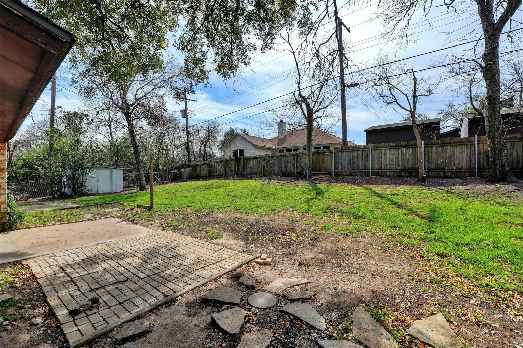 11609 River Oaks Trl, Austin, TX 78753