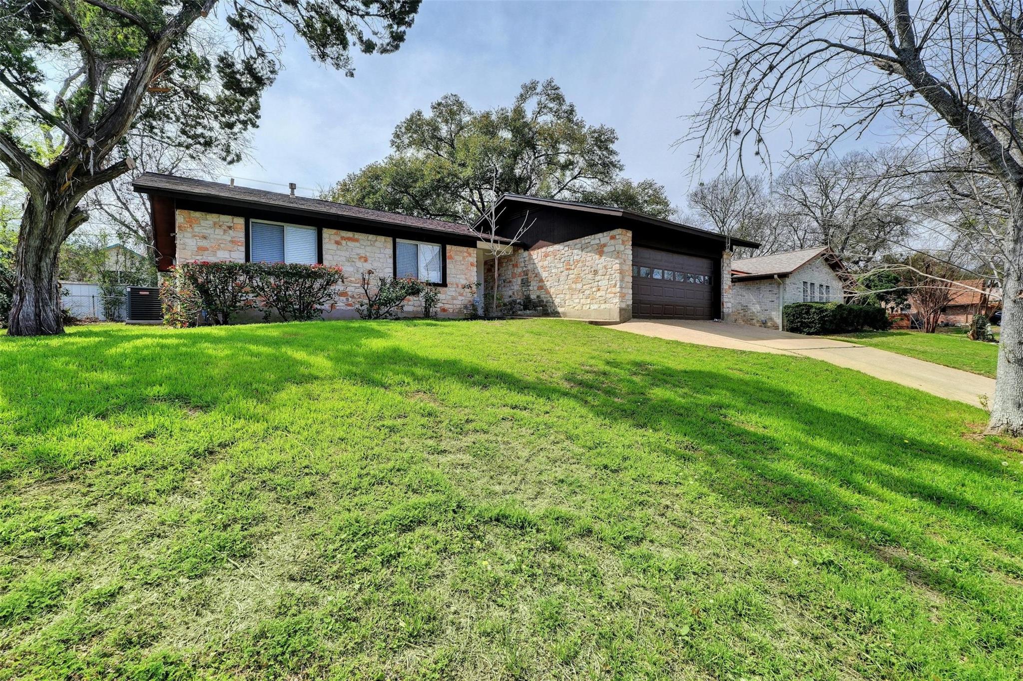 11609 River Oaks Trl, Austin, TX 78753