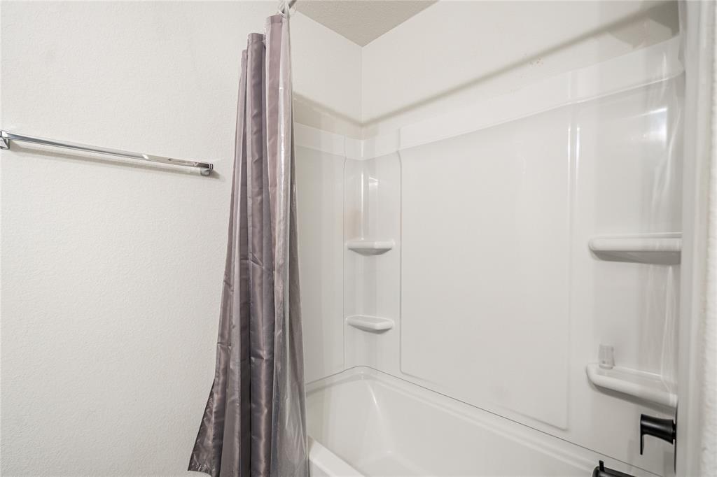 547 Saturnia Dr, Georgetown, TX 78628