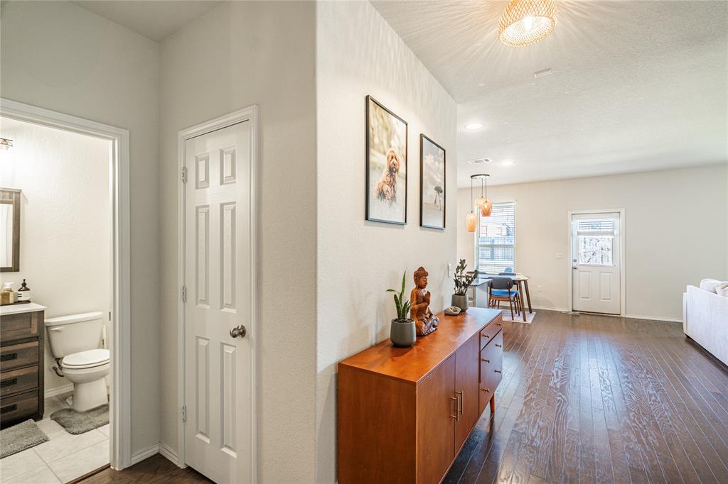 547 Saturnia Dr, Georgetown, TX 78628