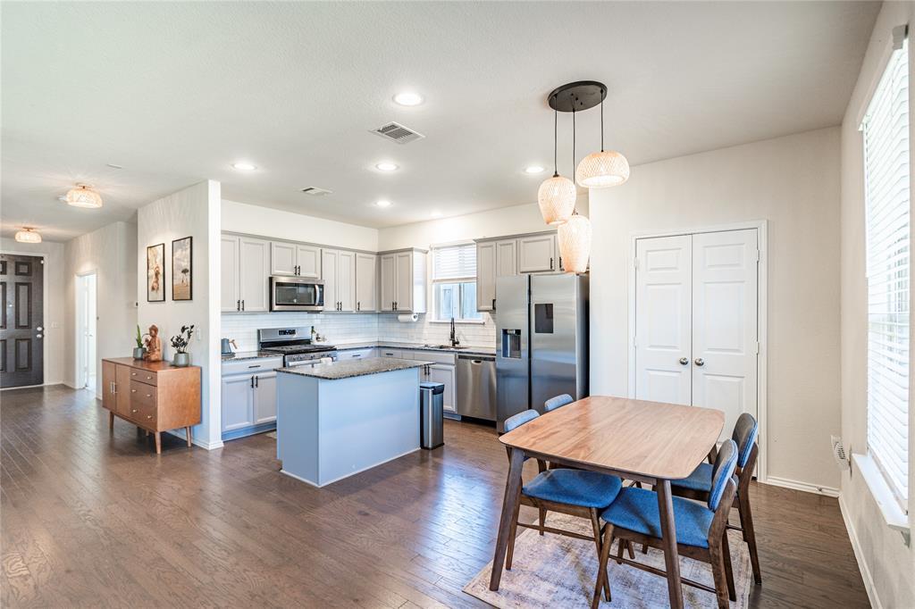 547 Saturnia Dr, Georgetown, TX 78628