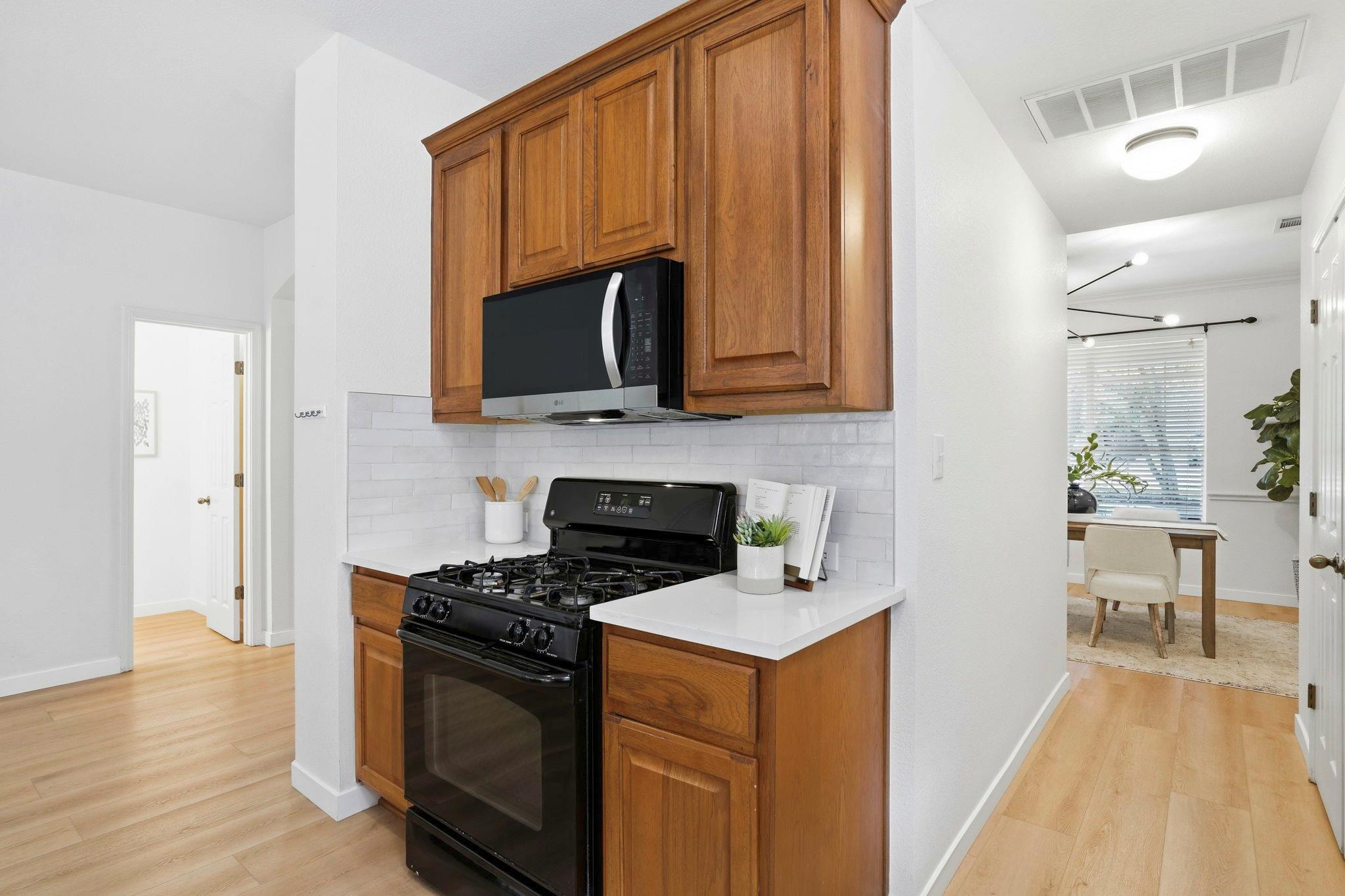 2112 Burnie Bishop Pl, Cedar Park, TX 78613