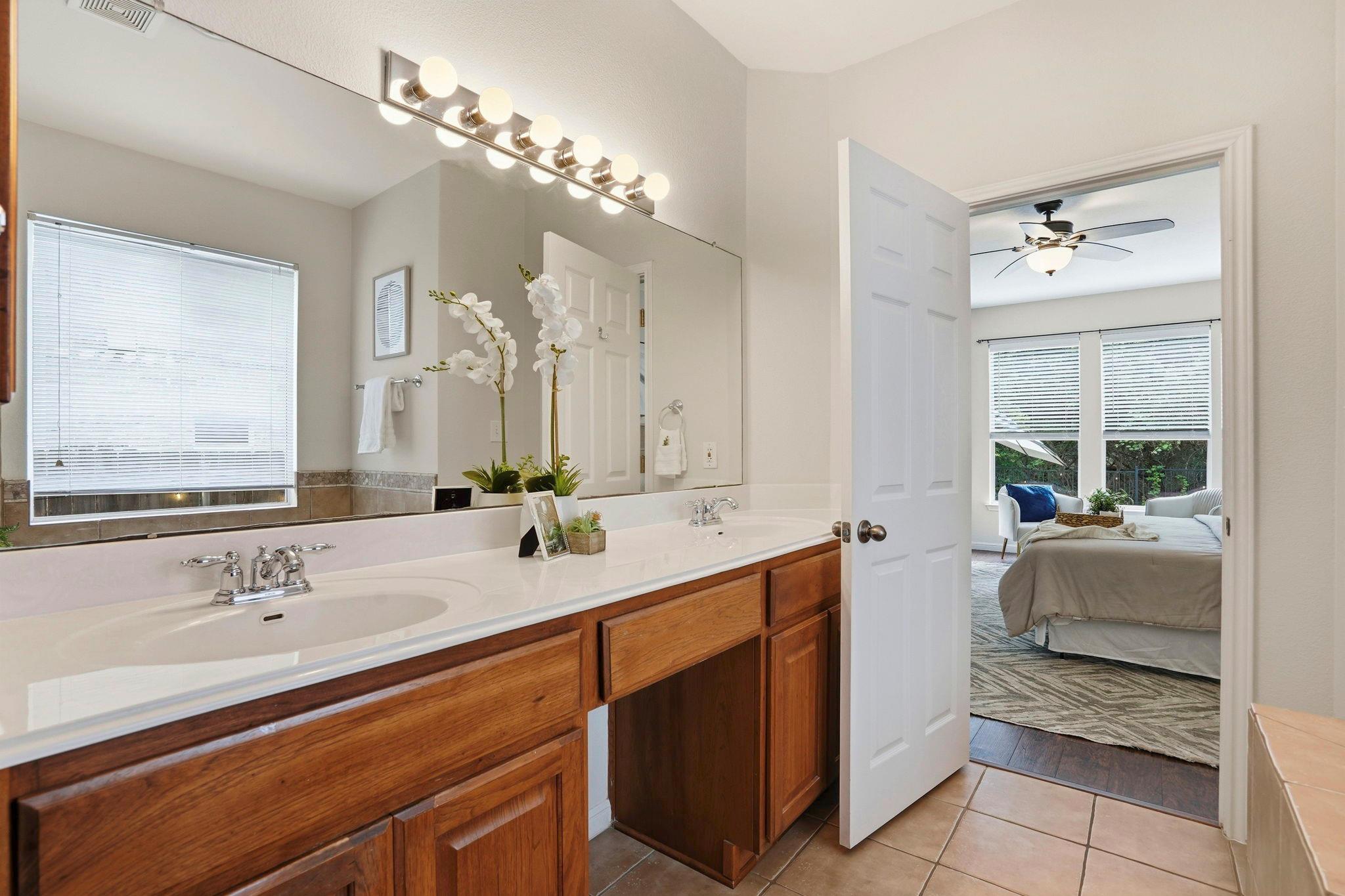2112 Burnie Bishop Pl, Cedar Park, TX 78613