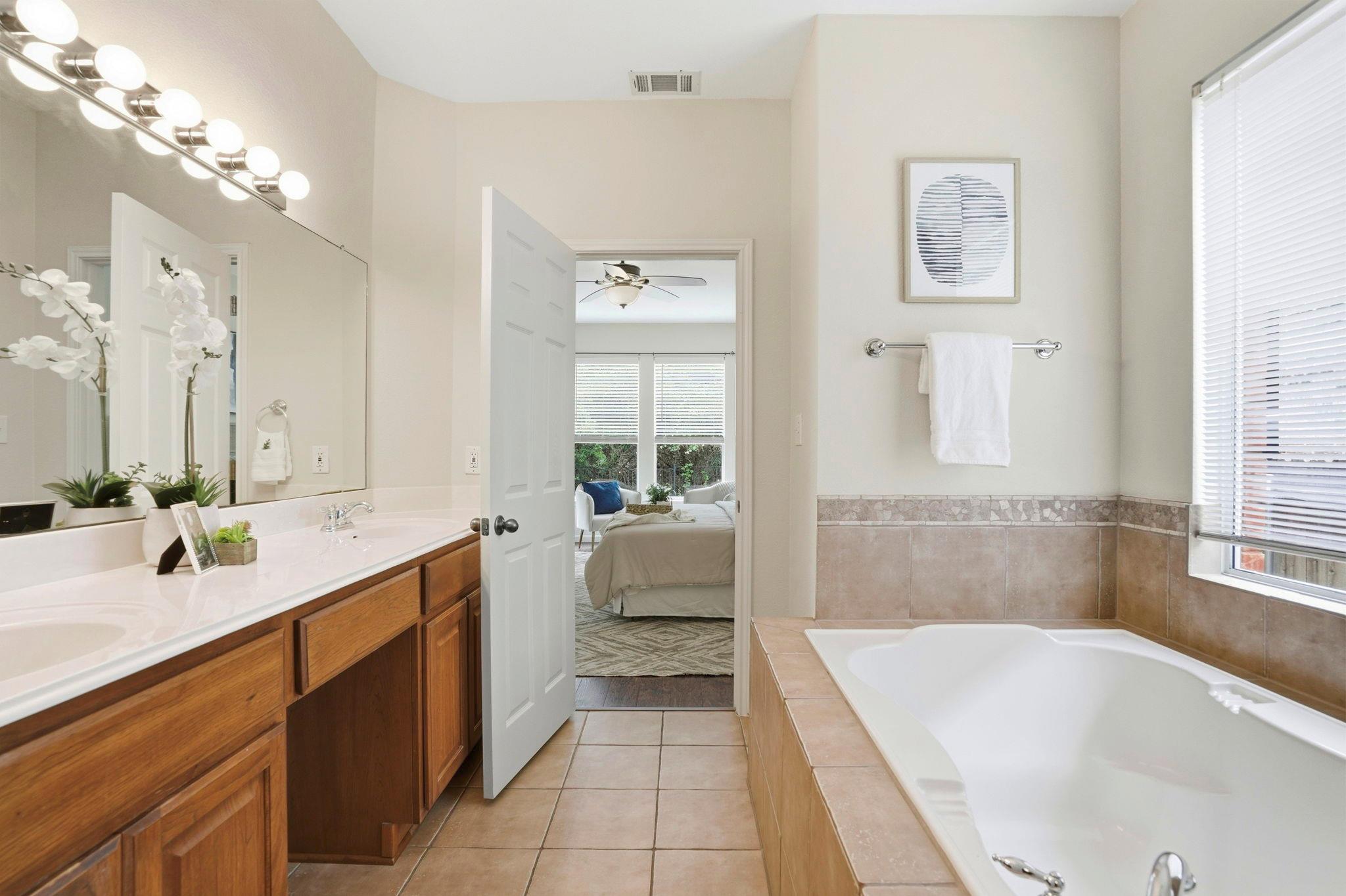 2112 Burnie Bishop Pl, Cedar Park, TX 78613
