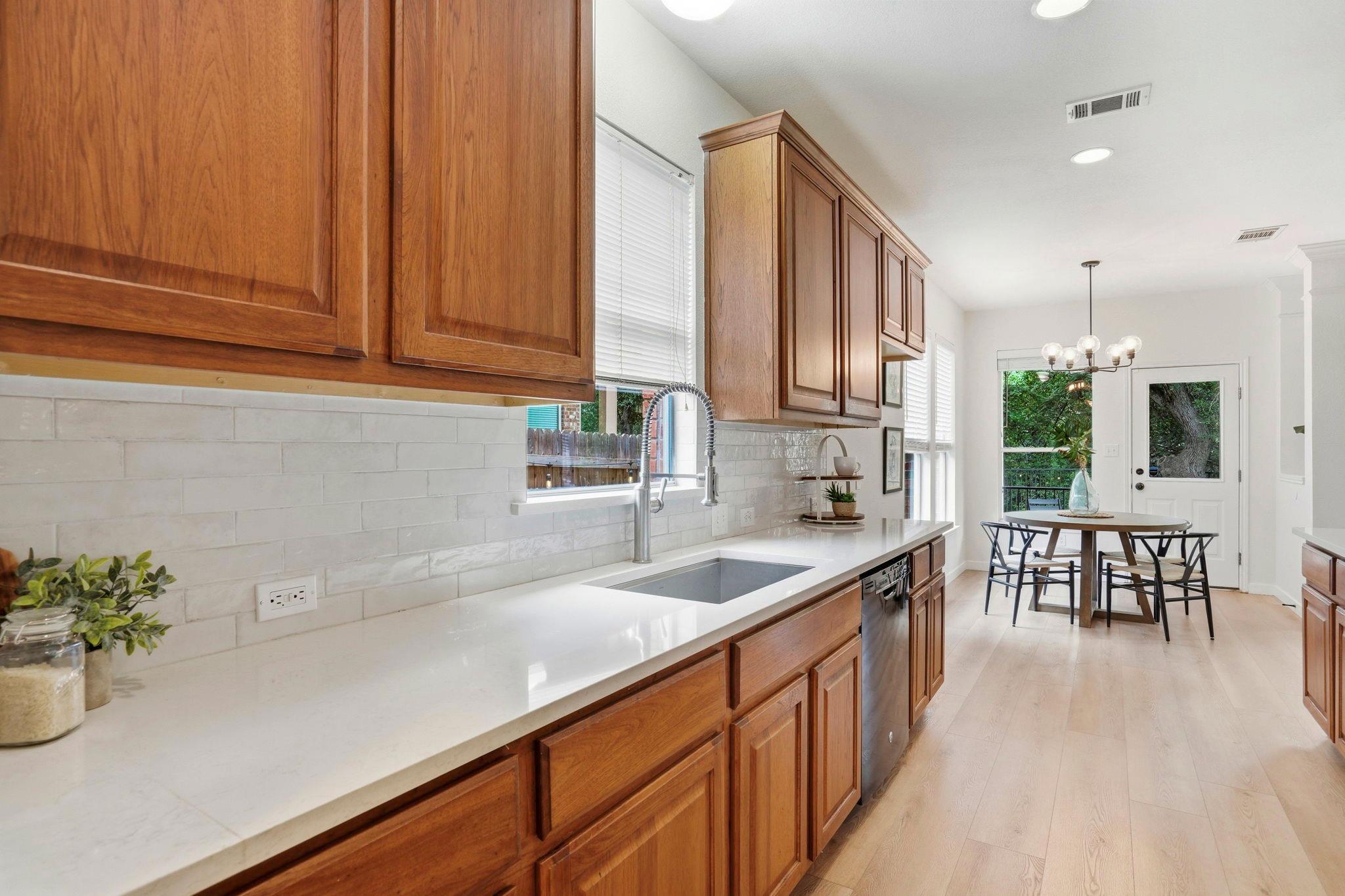 2112 Burnie Bishop Pl, Cedar Park, TX 78613