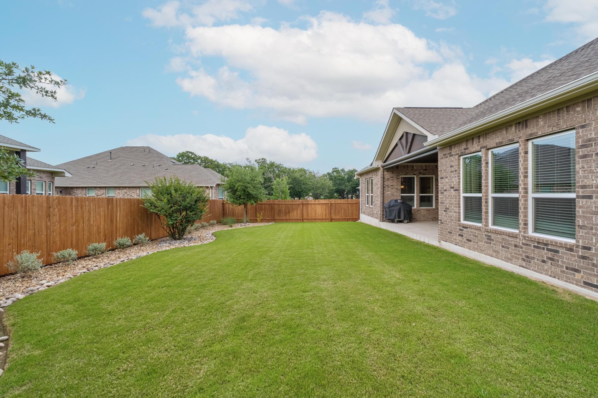 305 Milano Dr, Liberty Hill, TX 78642