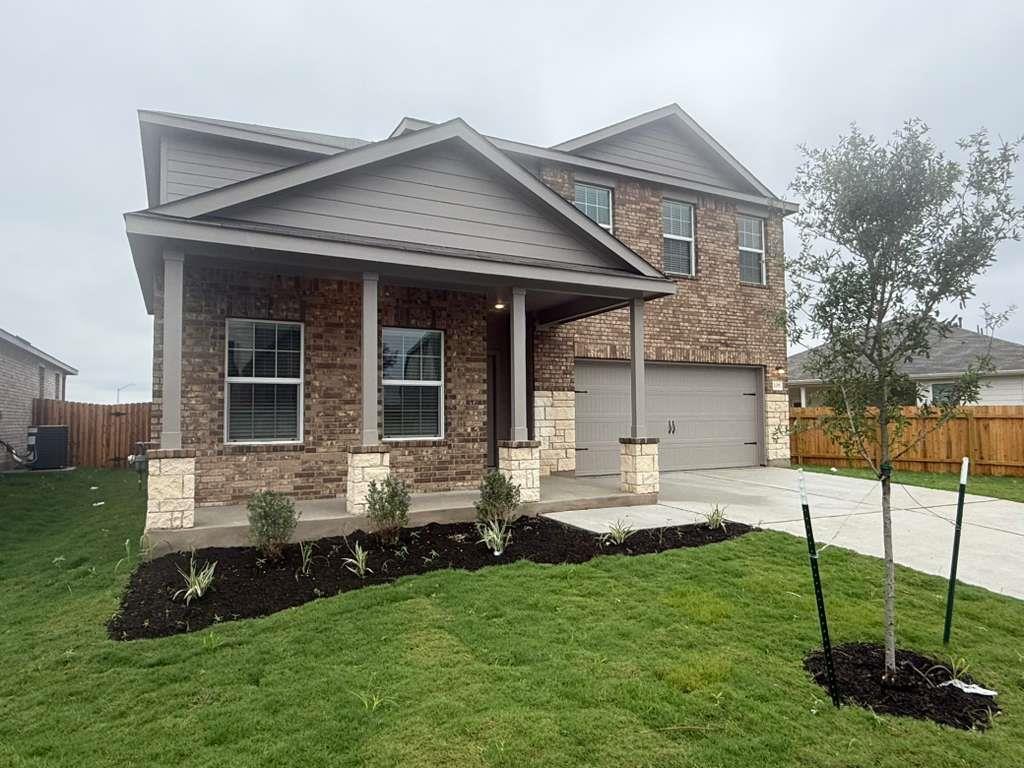 106 Brabham Loop, Hutto, TX 78634