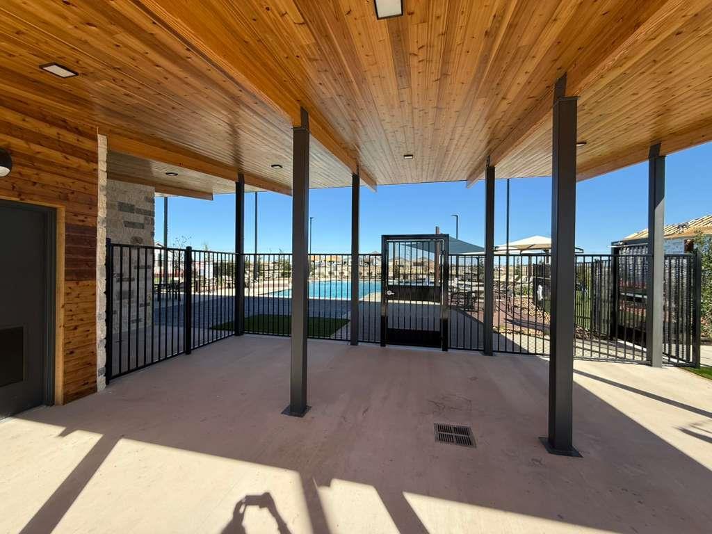 216 Herald Dr, Hutto, TX 78634