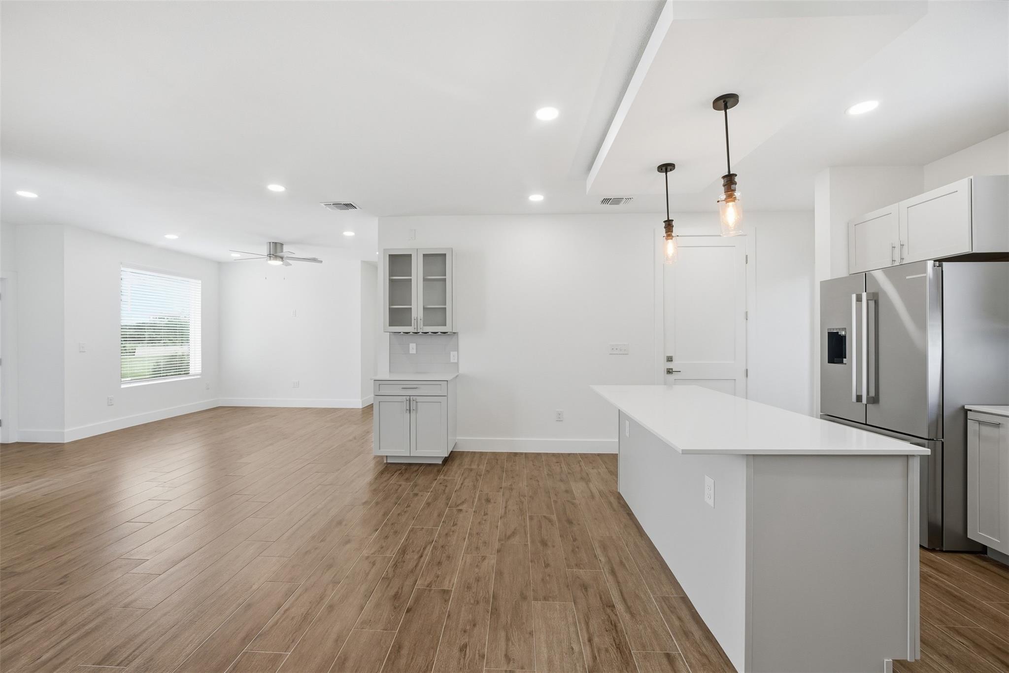 4300 Mansfield Dam Rd # 1021, Austin, TX 78734