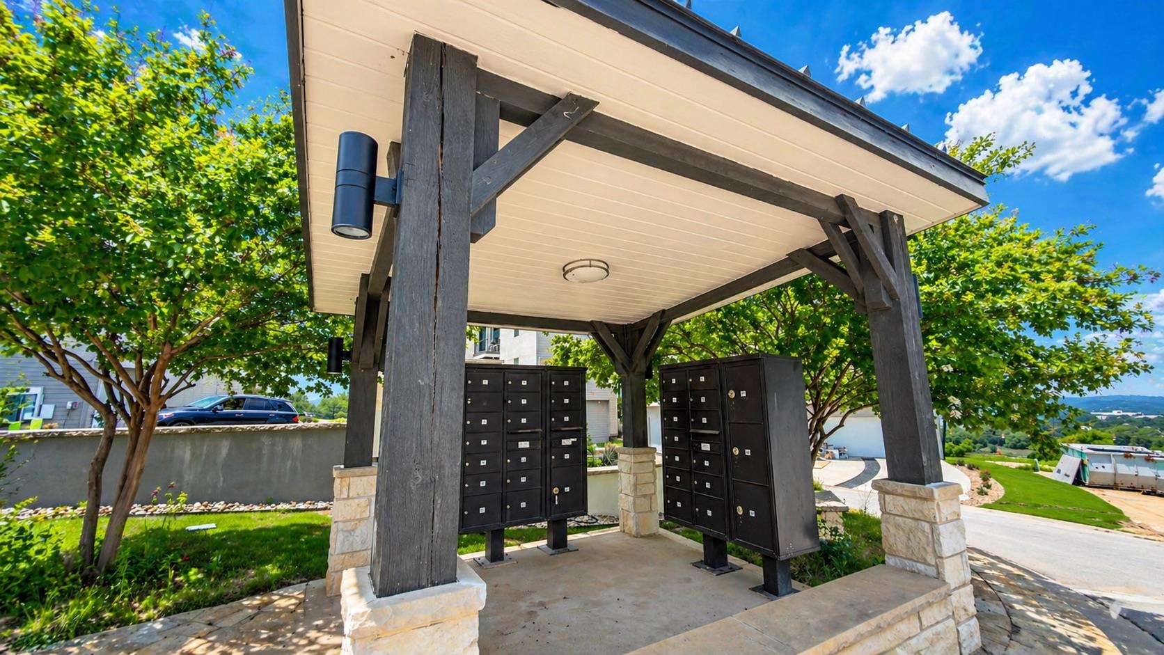 4300 Mansfield Dam Rd # 1021, Austin, TX 78734