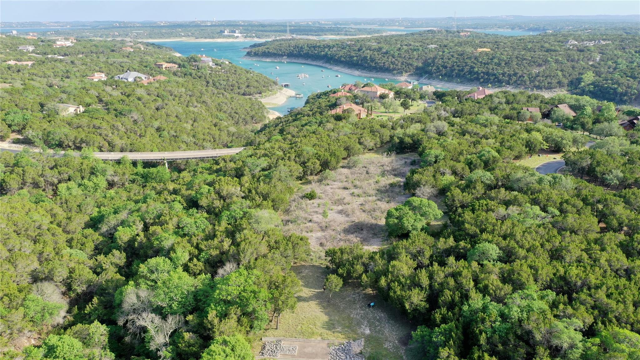 7225 Sunswept Dr, Jonestown, TX 78645