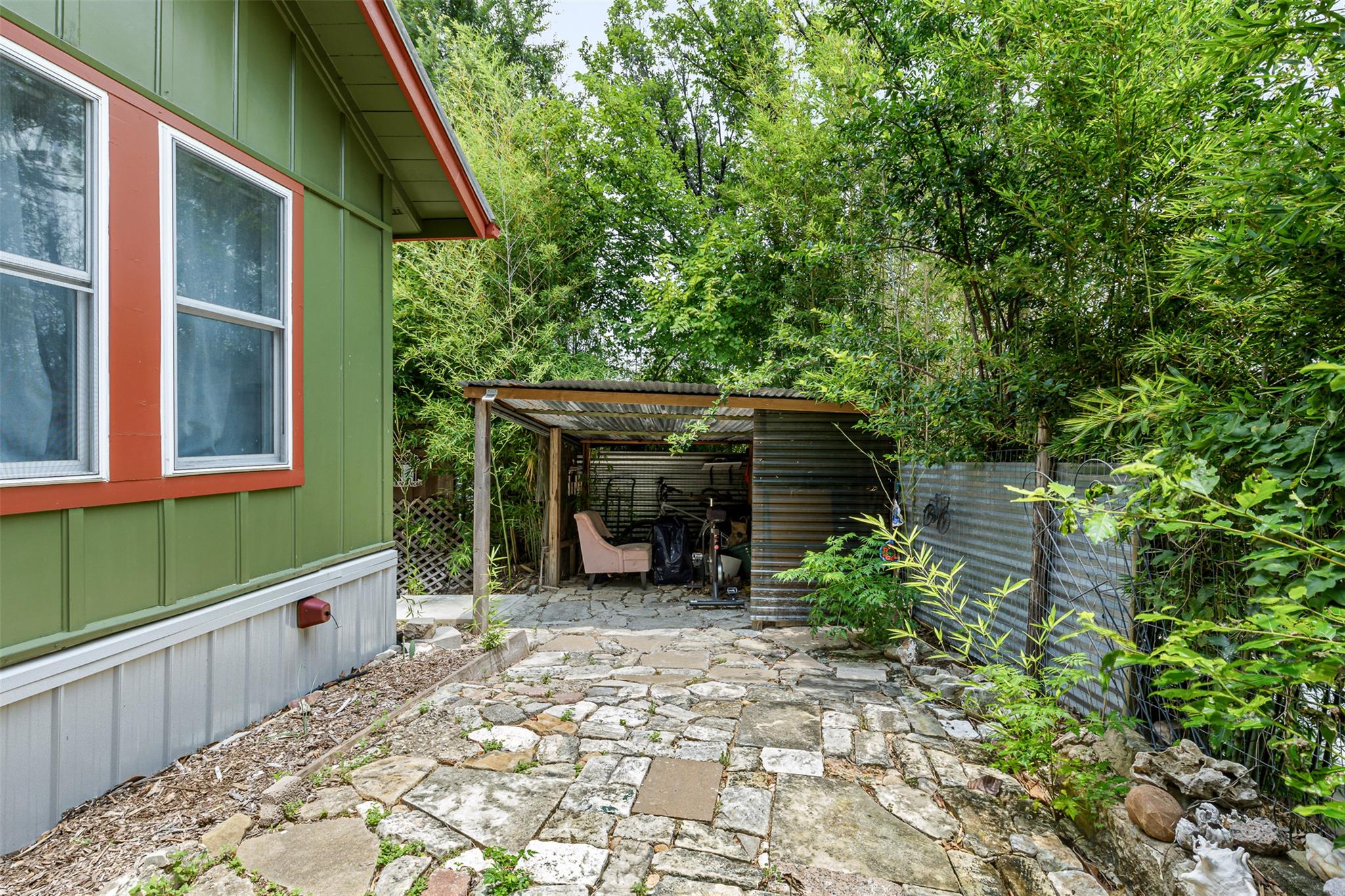 2512 E 10th St, Austin, TX 78702