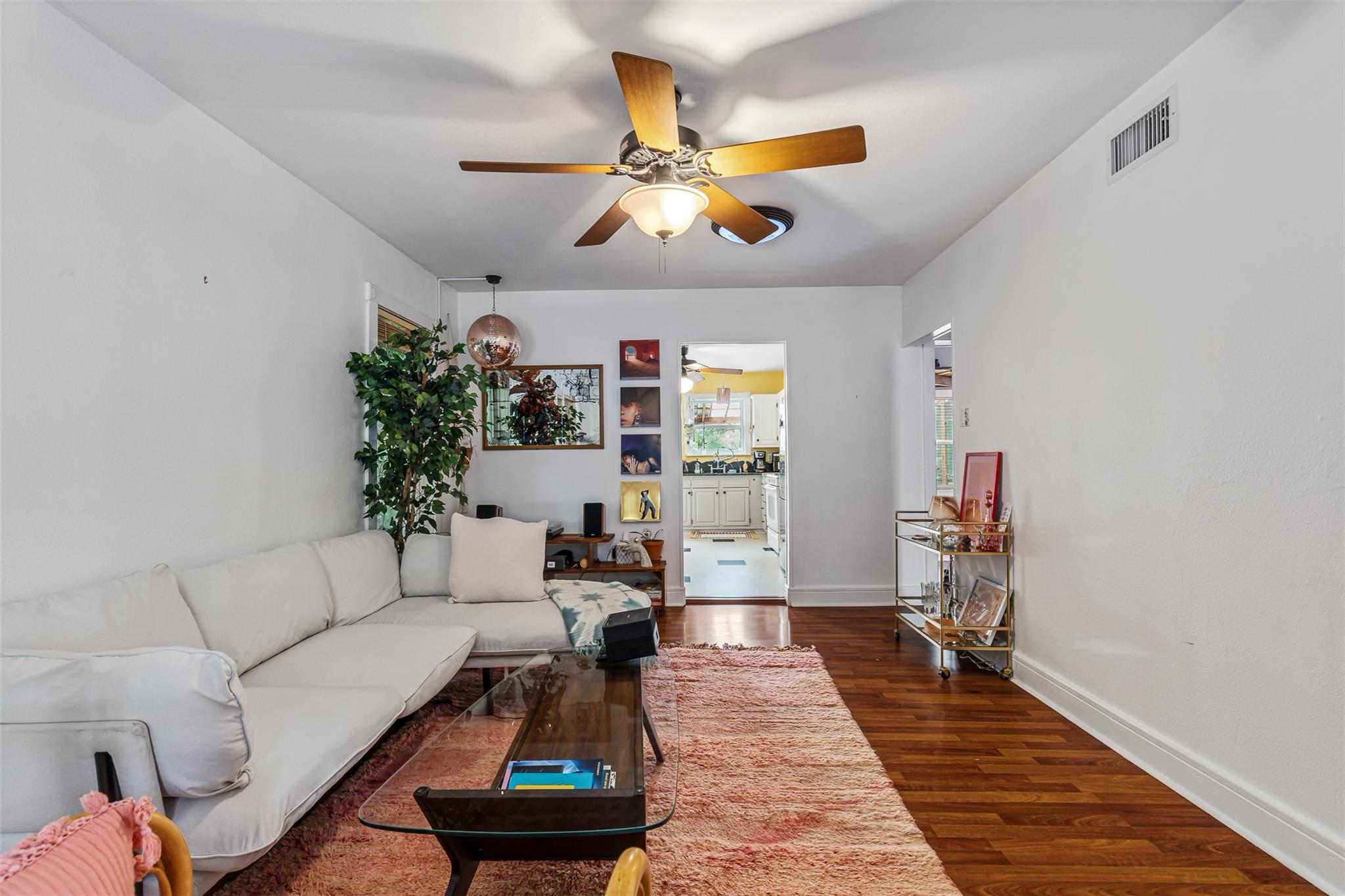 2512 E 10th St, Austin, TX 78702