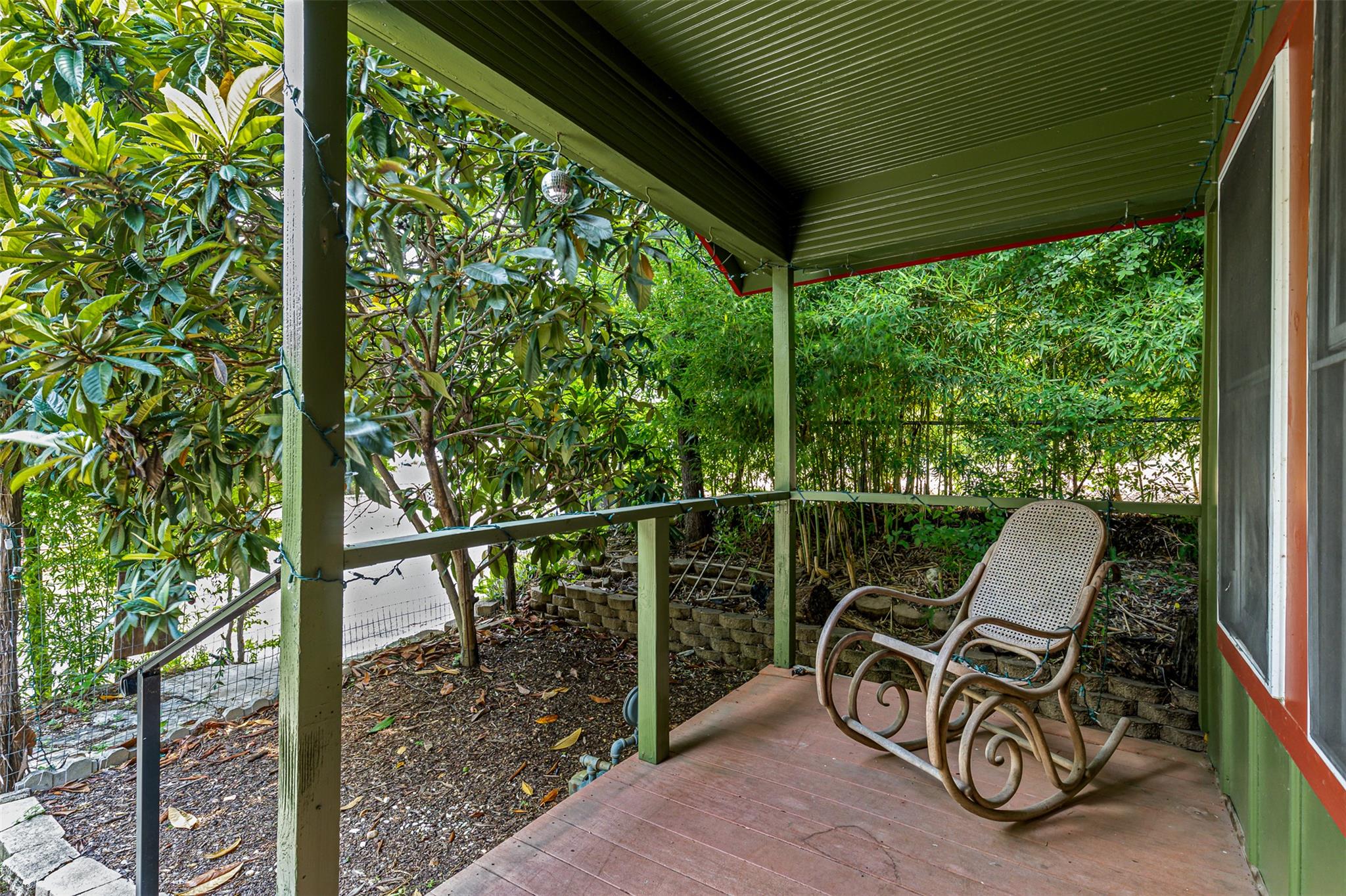 2512 E 10th St, Austin, TX 78702