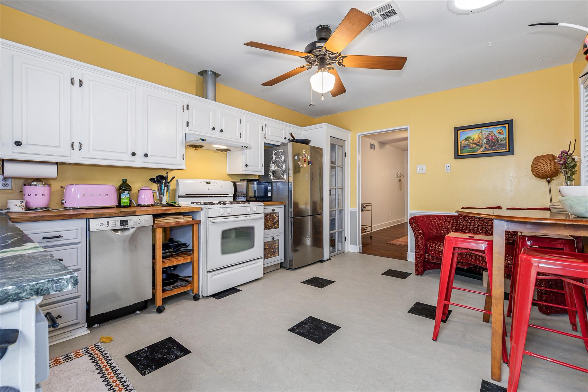 2512 E 10th St, Austin, TX 78702