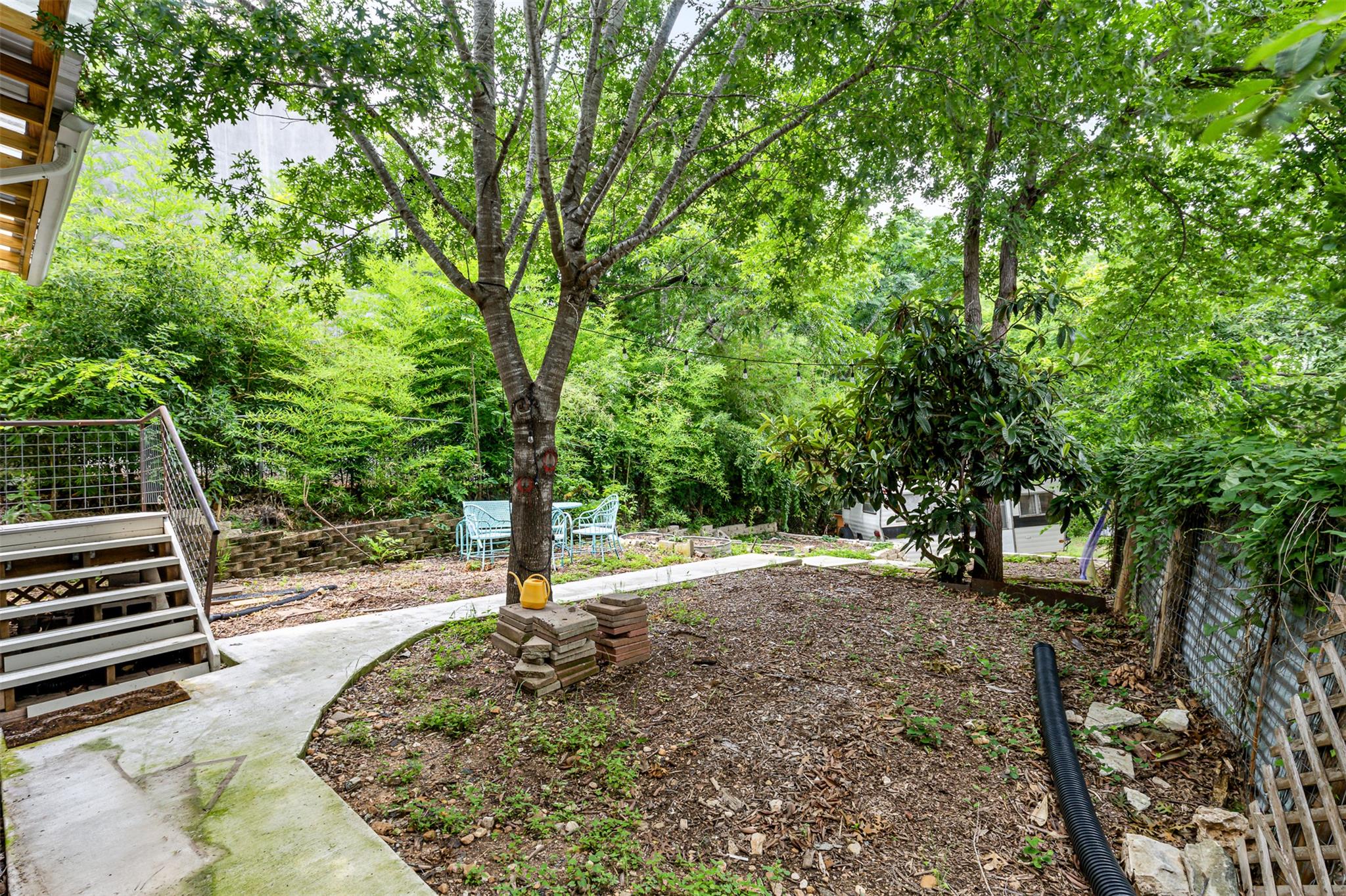 2512 E 10th St, Austin, TX 78702
