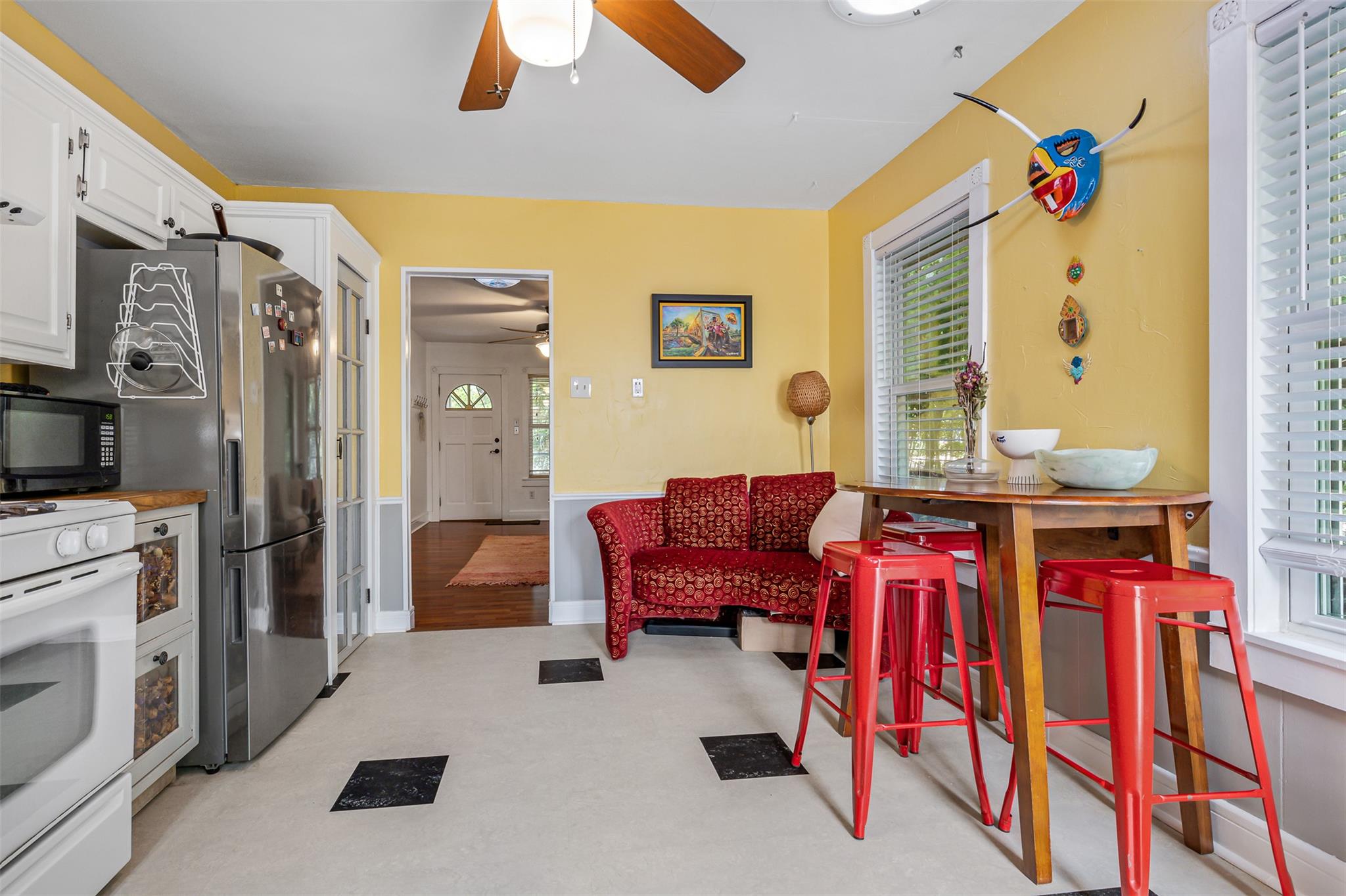 2512 E 10th St, Austin, TX 78702