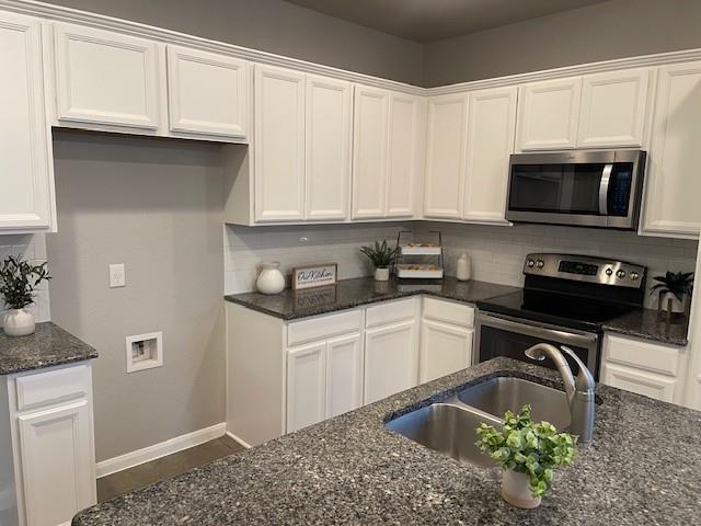 711 Rolling Oak Dr # 117, Round Rock, TX 78664