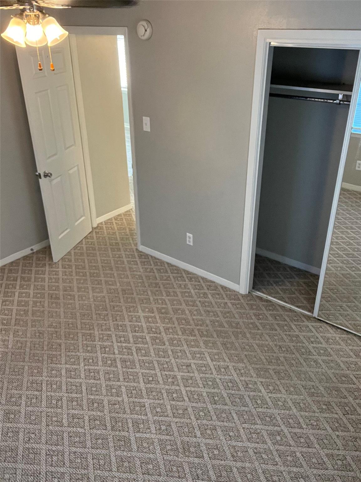 4 Hollywood Dr, Lampasas, TX 76550