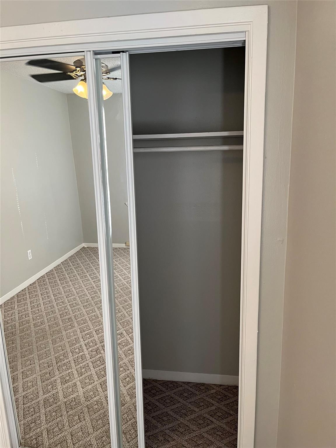 4 Hollywood Dr, Lampasas, TX 76550