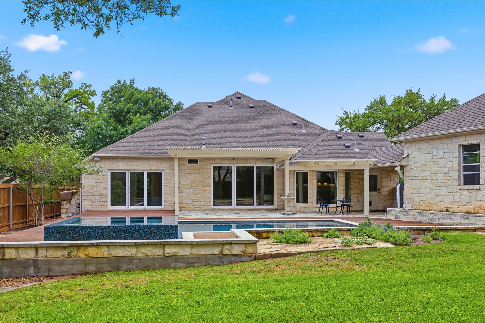 6513 Way Ln, Austin, TX 78739