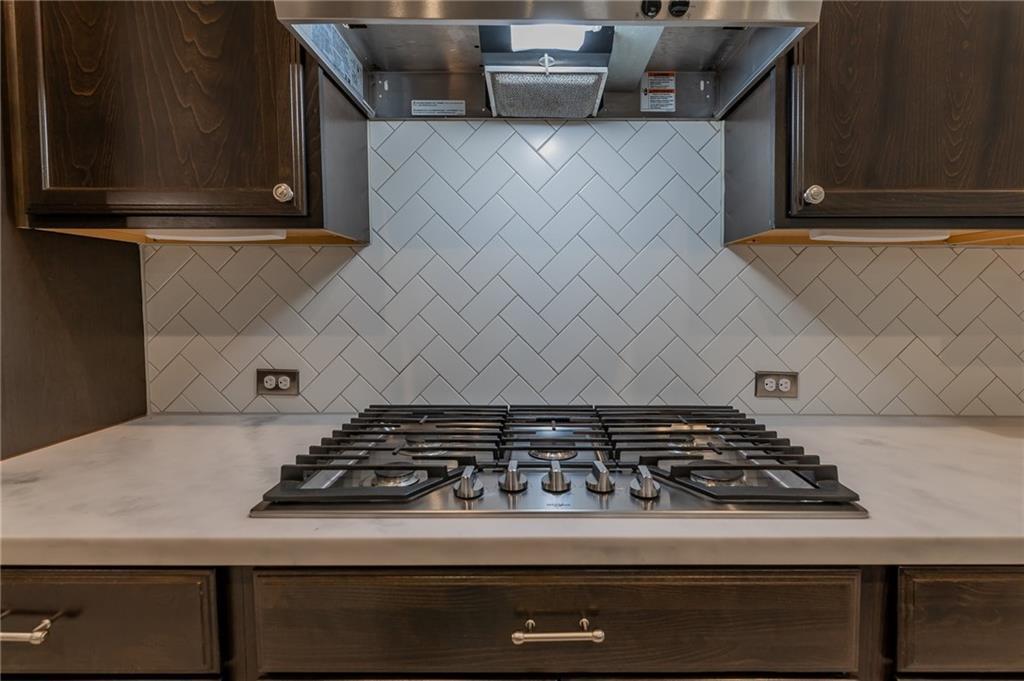 100 Orange Mimosa Ln, Leander, TX 78641