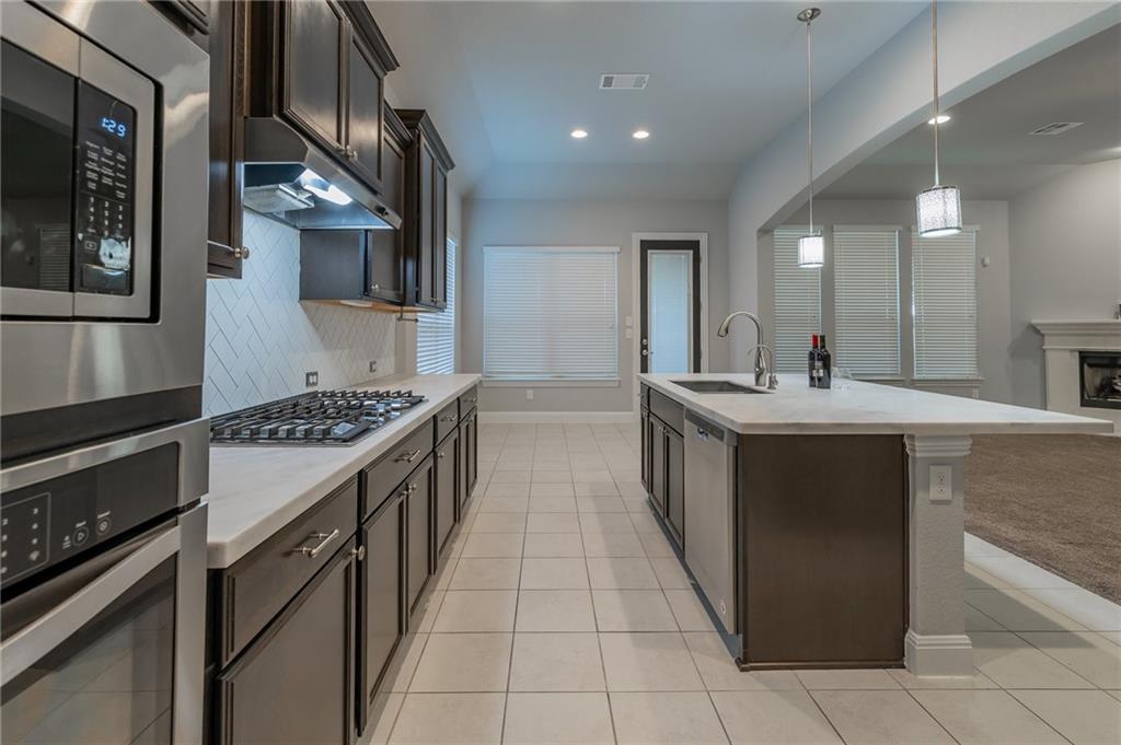 100 Orange Mimosa Ln, Leander, TX 78641