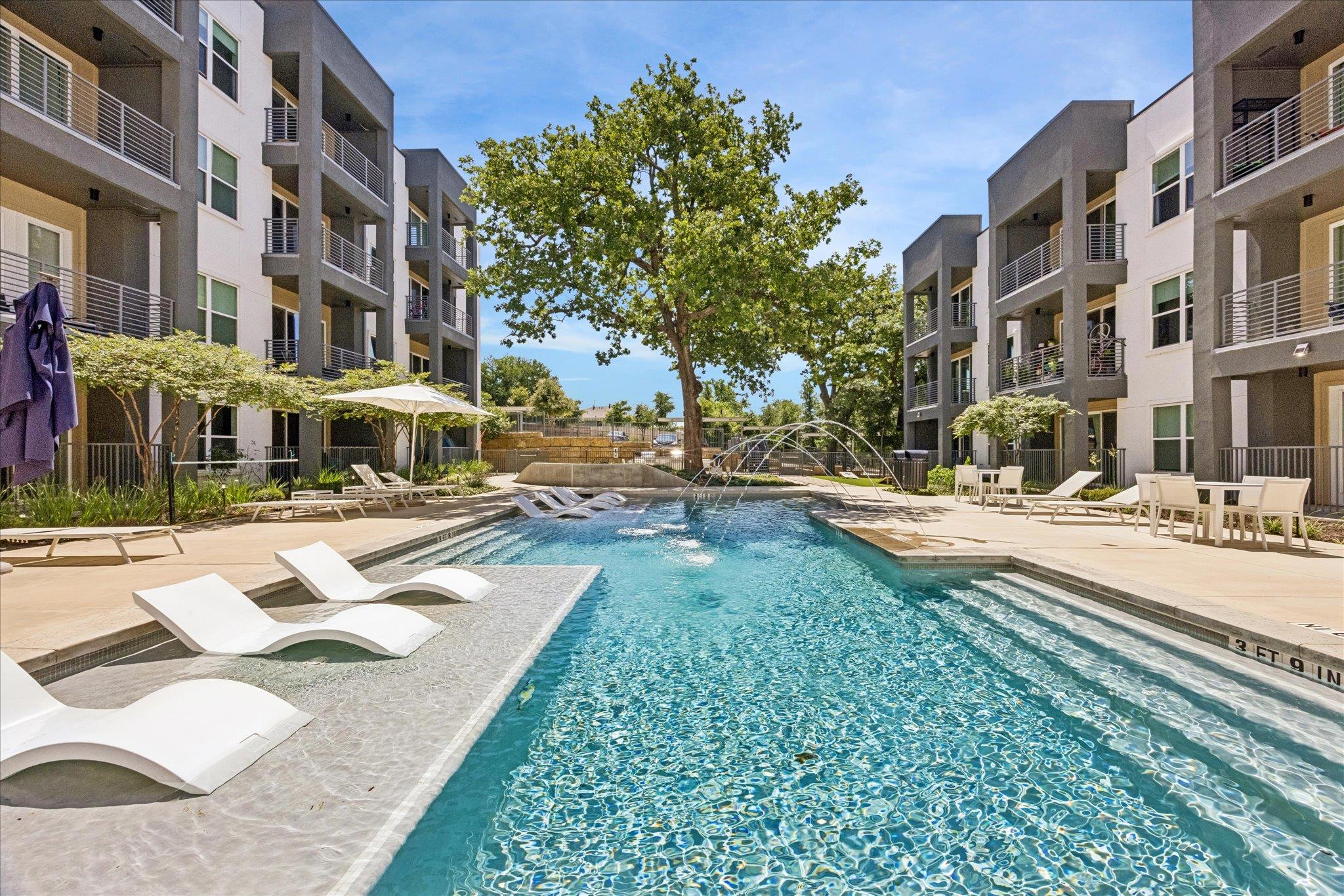 4801 Springdale Rd # 2210, Austin, TX 78723