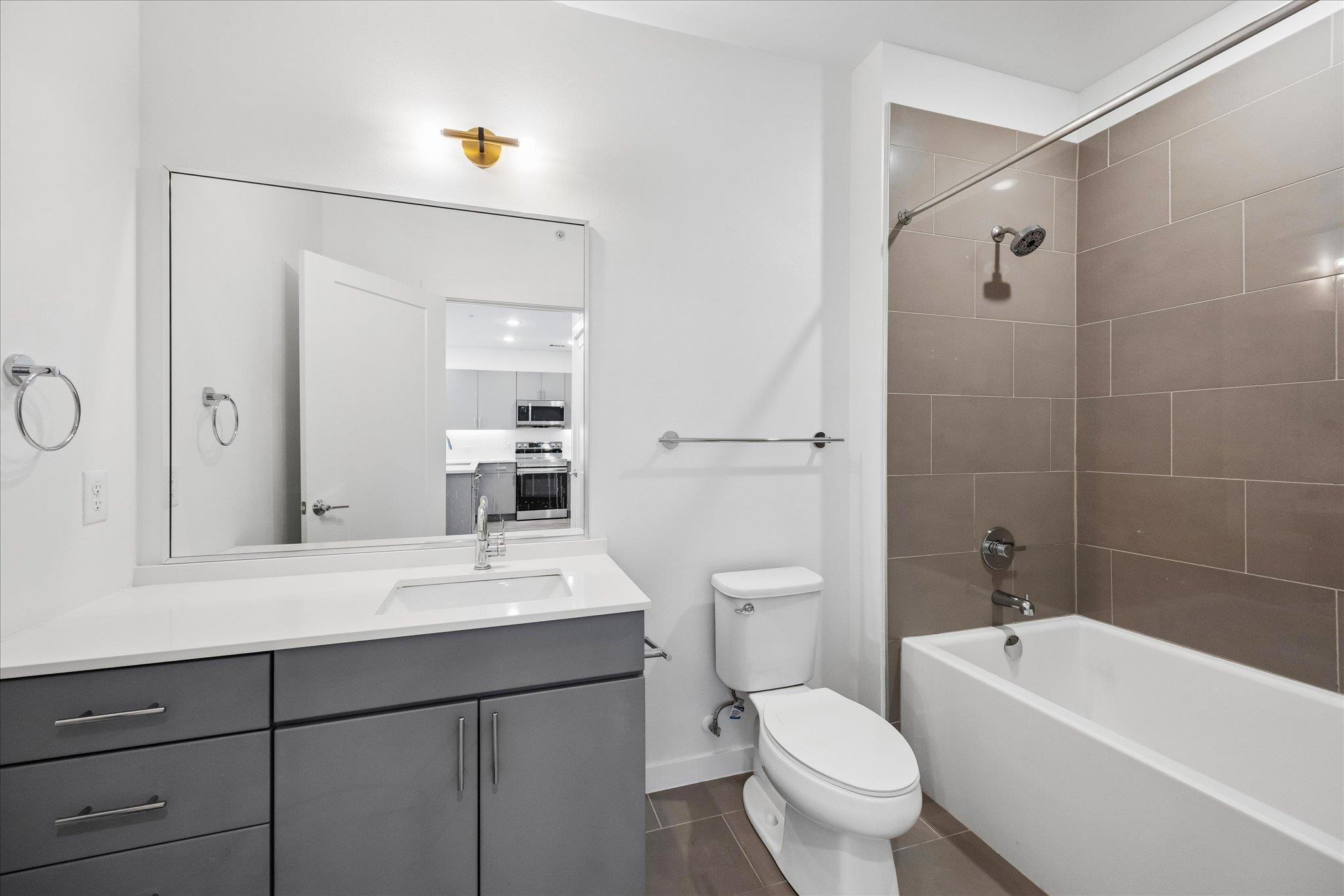 4801 Springdale Rd # 2210, Austin, TX 78723
