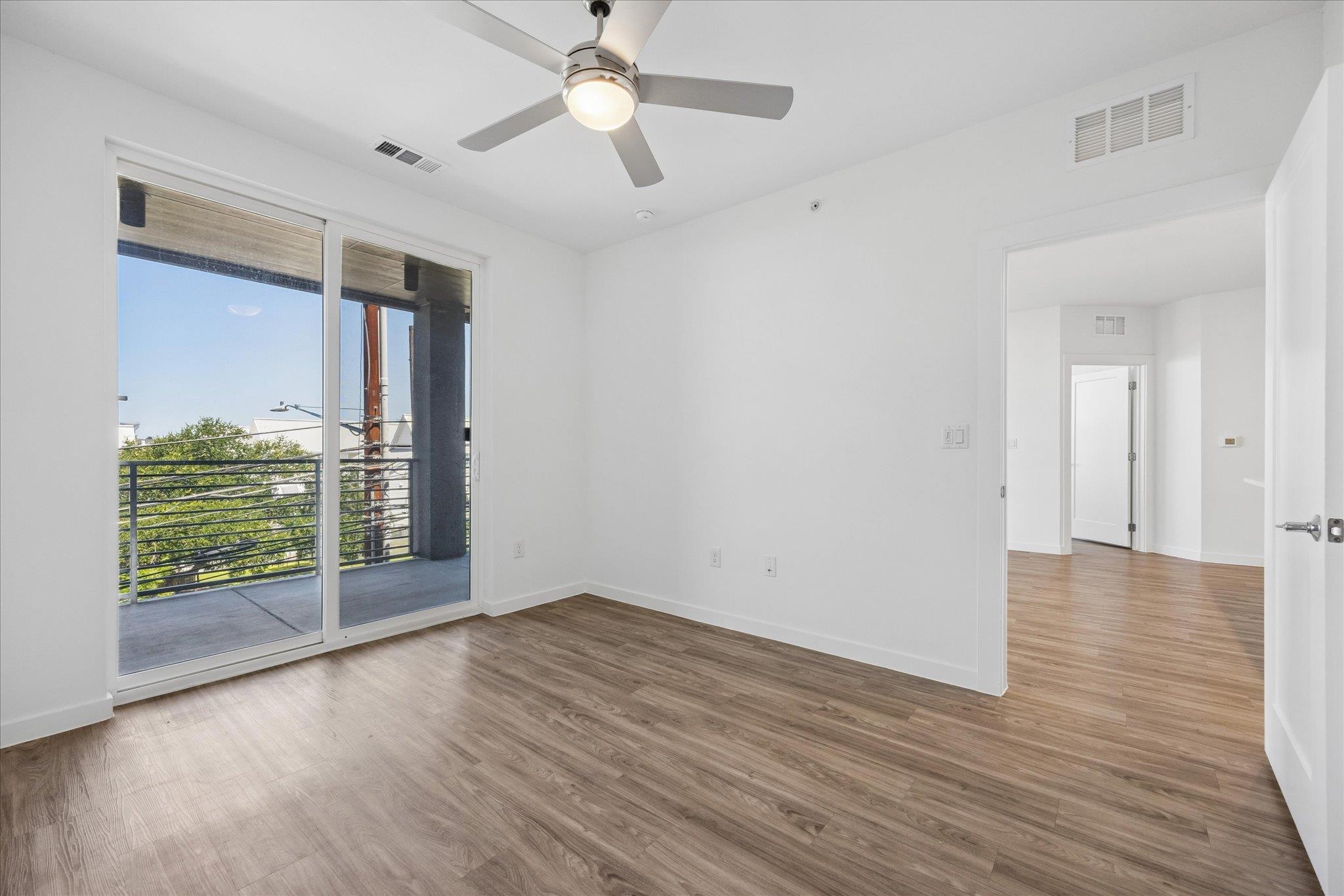 4801 Springdale Rd # 2210, Austin, TX 78723