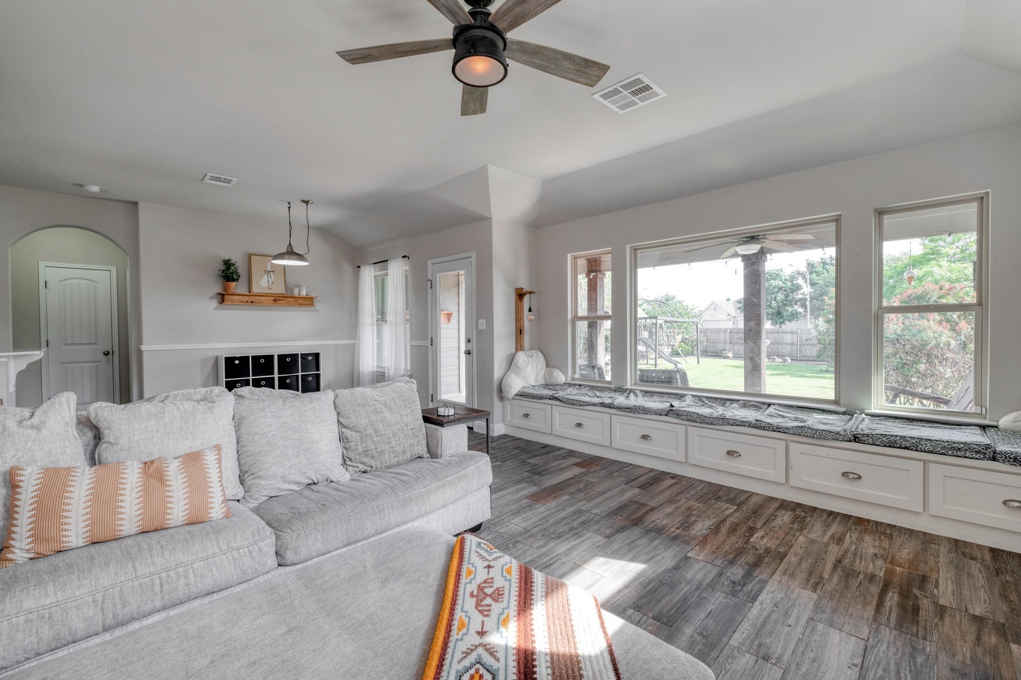 3708 Wetland Dr, Pflugerville, TX 78660