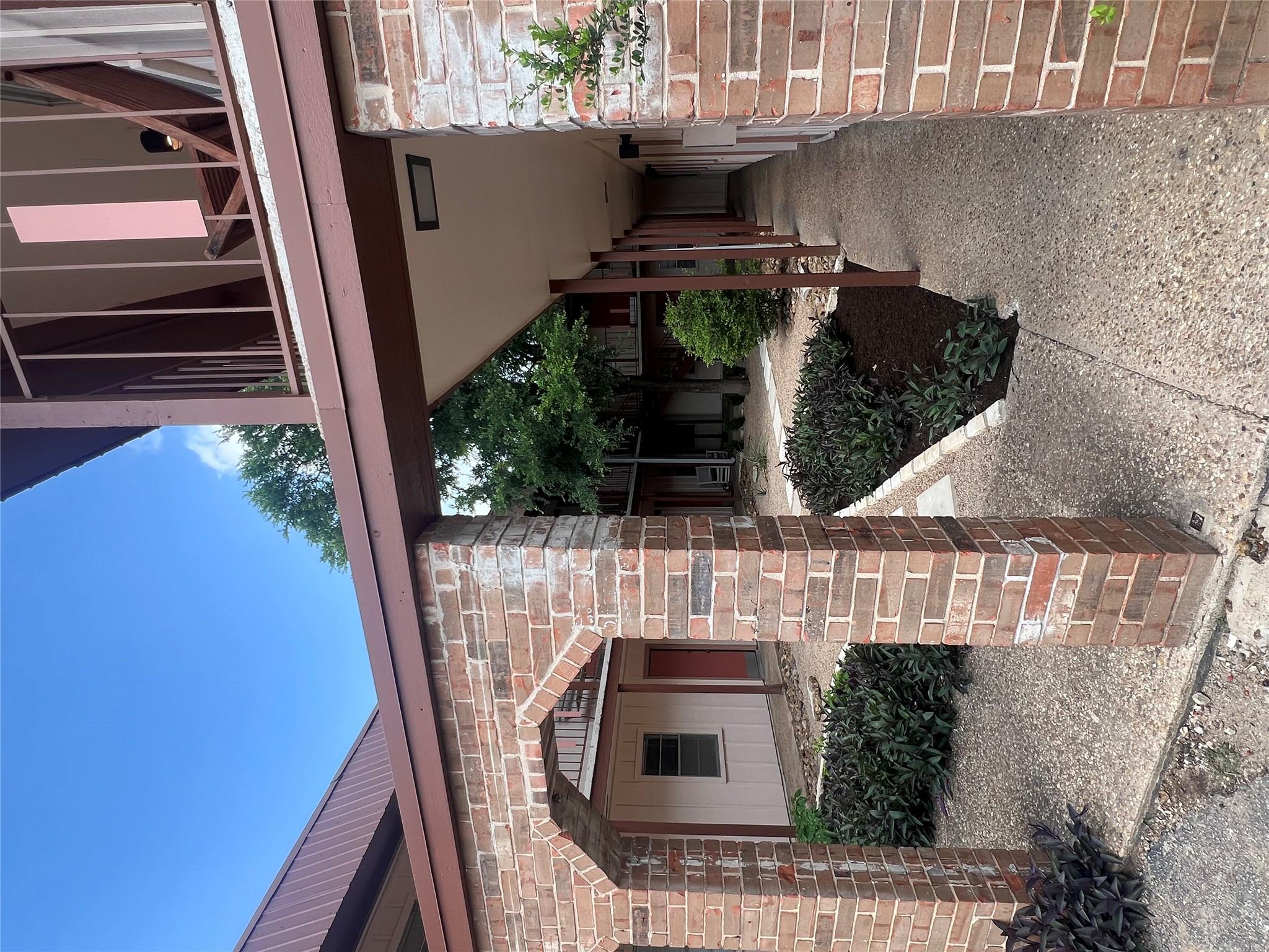 1410 W North Loop Blvd # 102, Austin, TX 78756