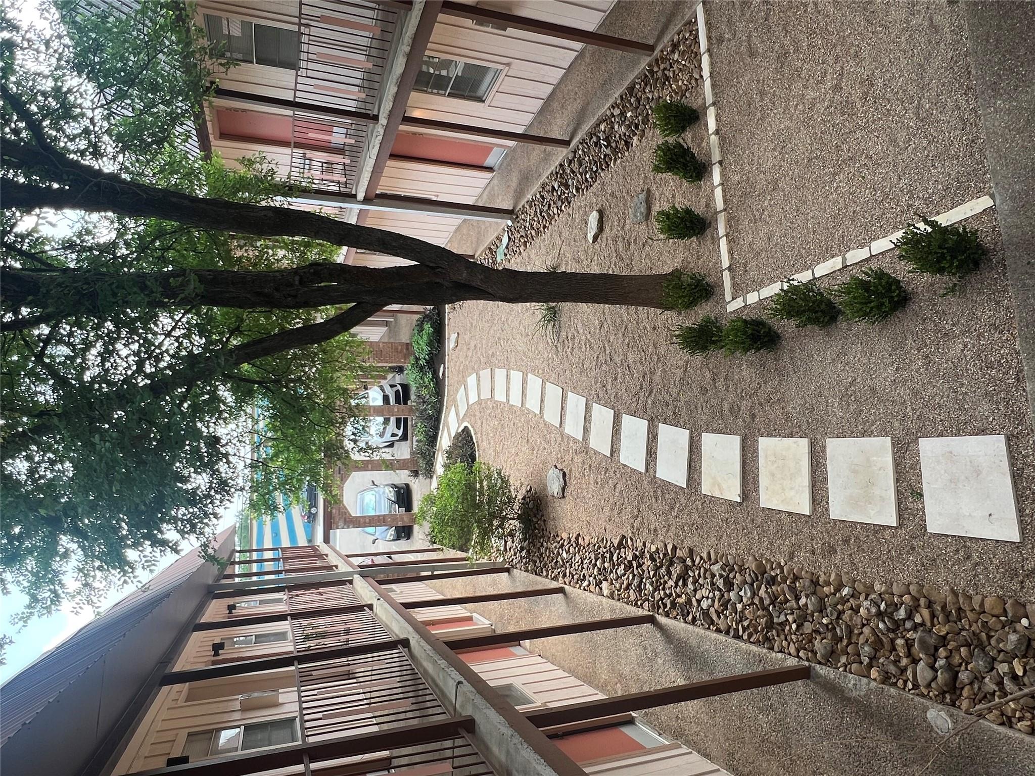 1410 W North Loop Blvd # 102, Austin, TX 78756