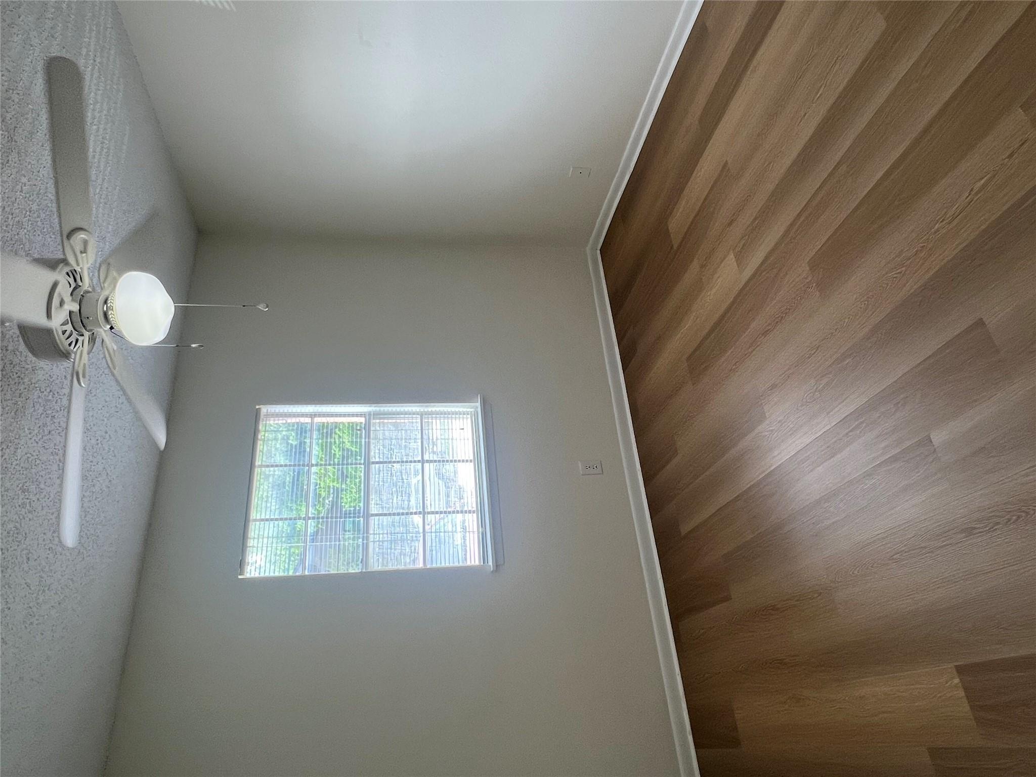 1410 W North Loop Blvd # 102, Austin, TX 78756