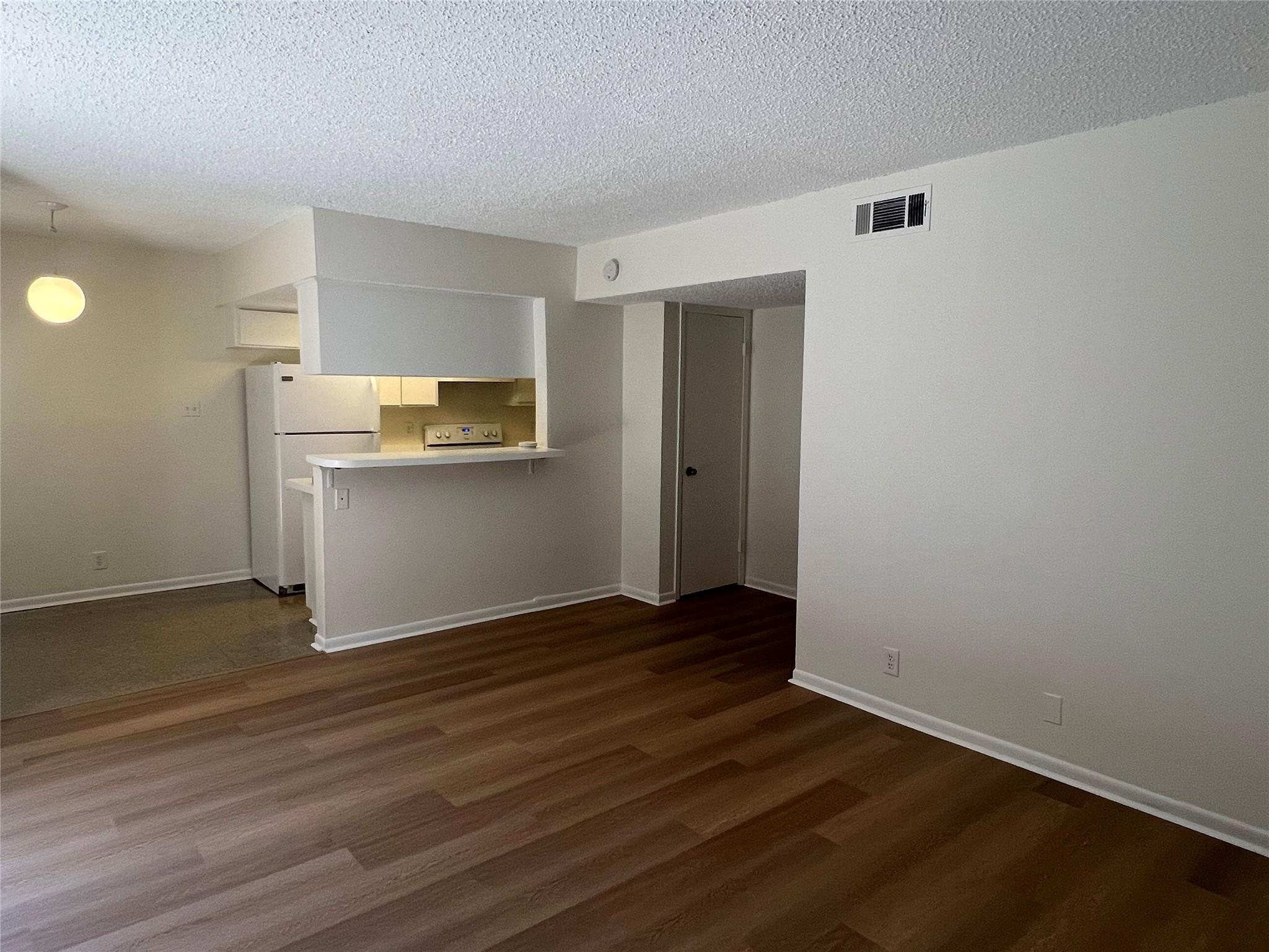 1410 W North Loop Blvd # 102, Austin, TX 78756