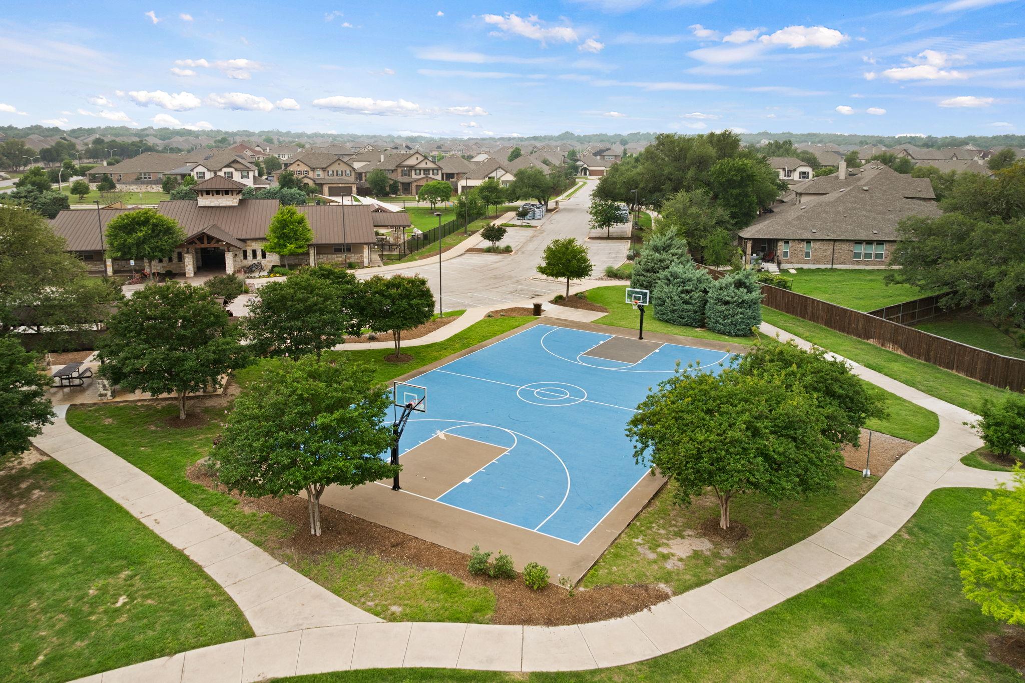1241 Backcountry Dr, Leander, TX 78641