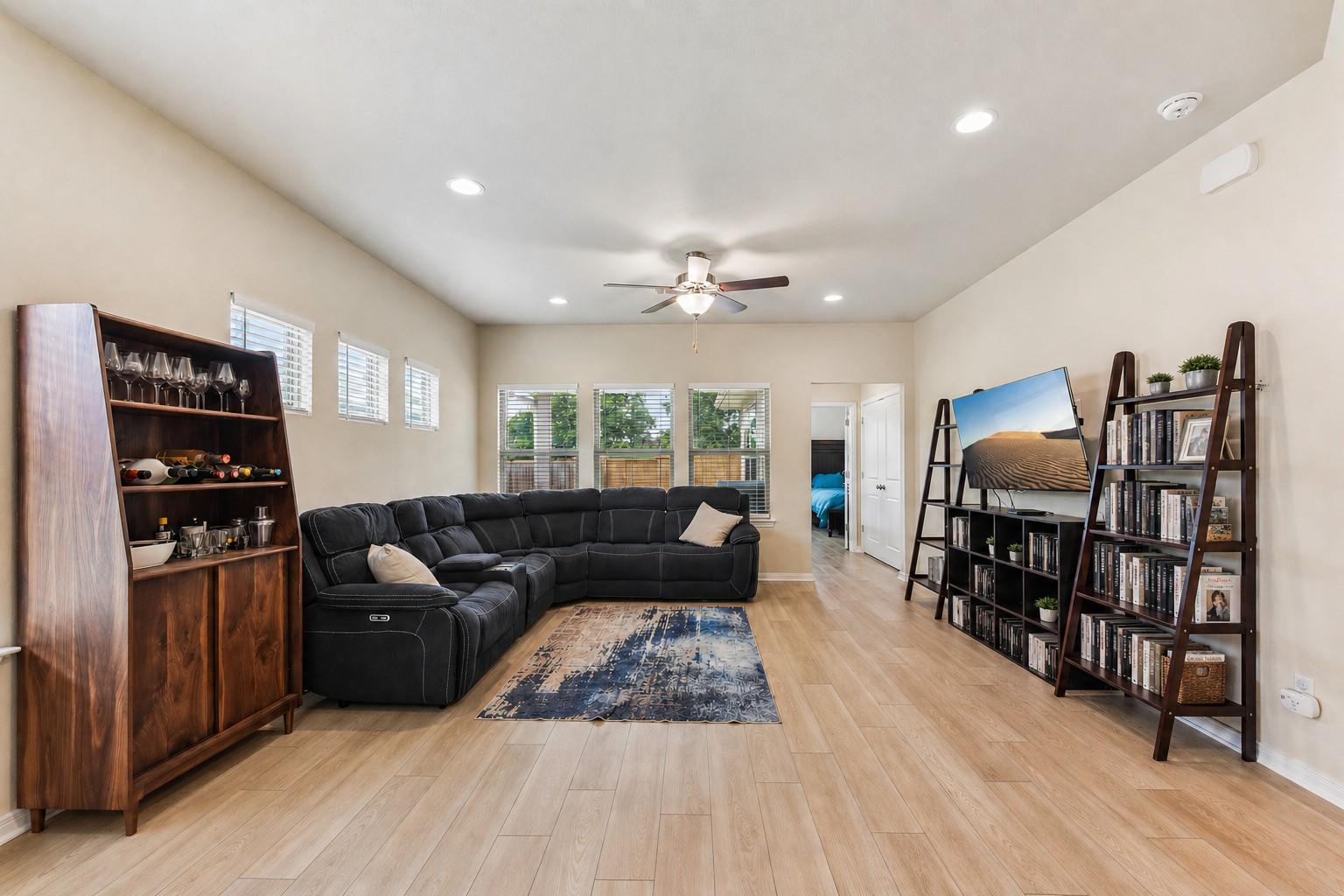 6403 Principale Dr, Pflugerville, TX 78660