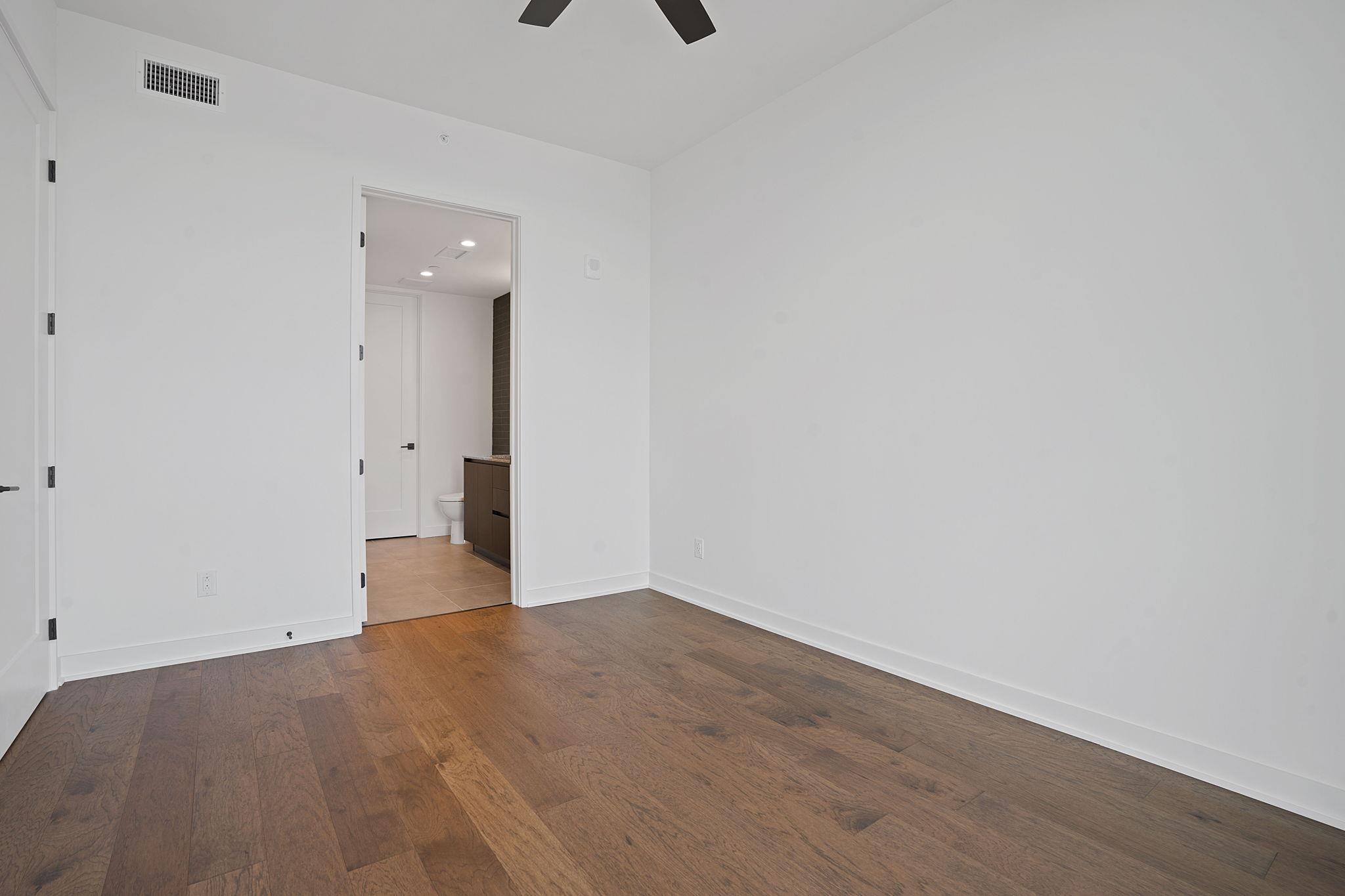 84 East Ave # 3503, Austin, TX 78701