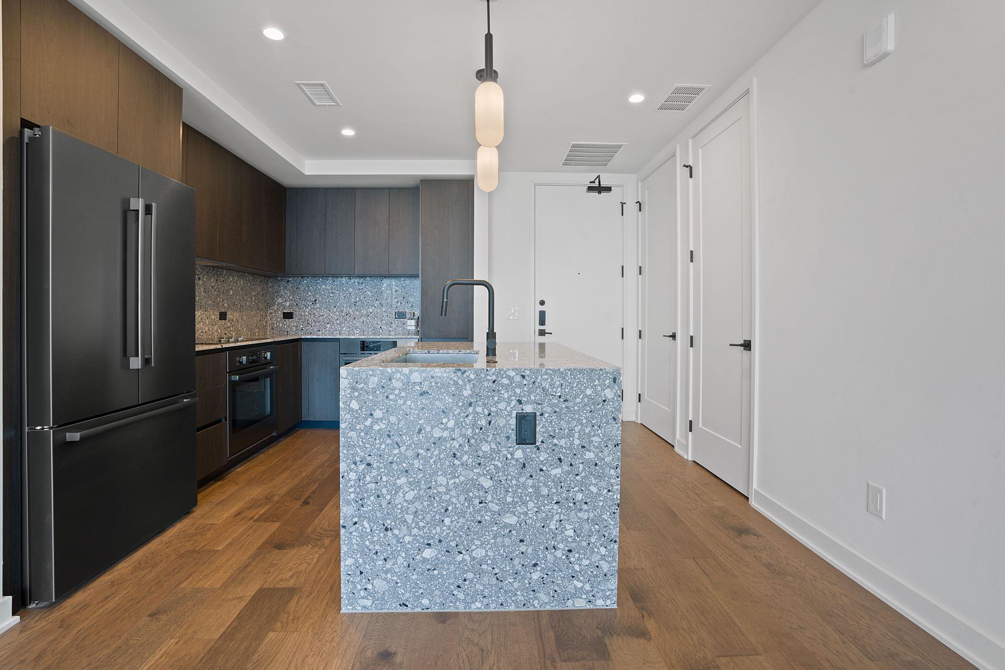 84 East Ave # 3503, Austin, TX 78701