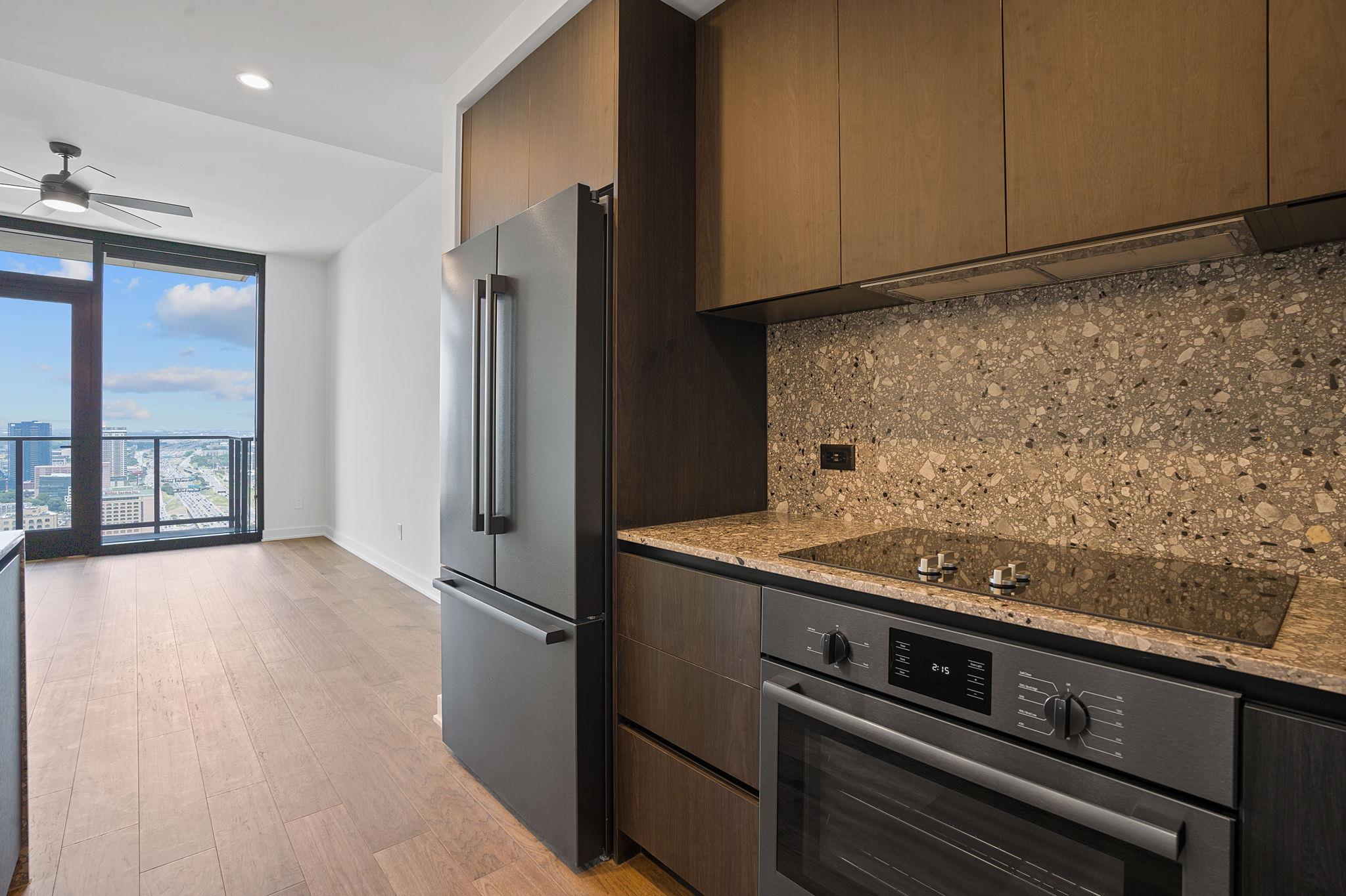 84 East Ave # 3503, Austin, TX 78701