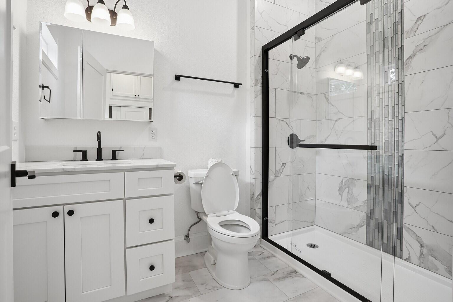 306 Rivers St, Smithville, TX 78957