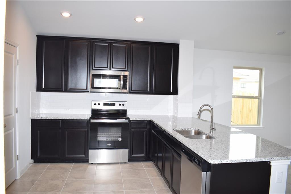 1689 Woodlands Dr, Kyle, TX 78640