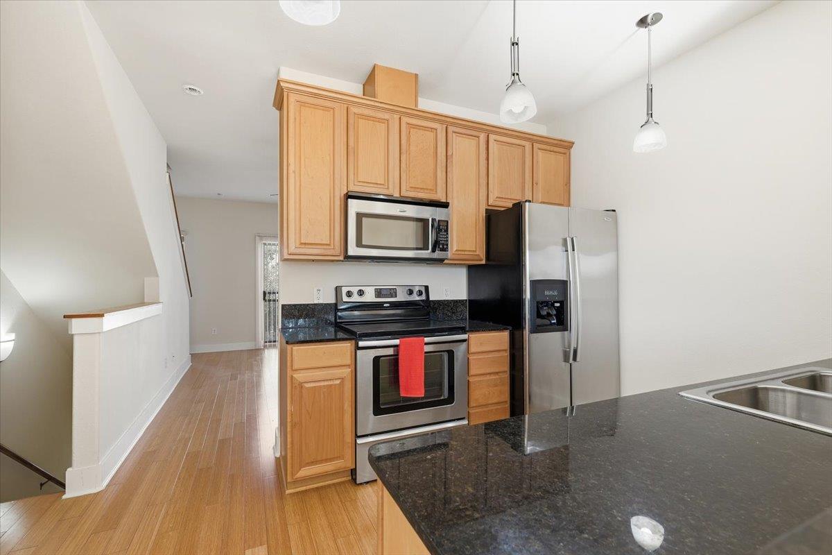 13420 Lyndhurst St # 807, Austin, TX 78729