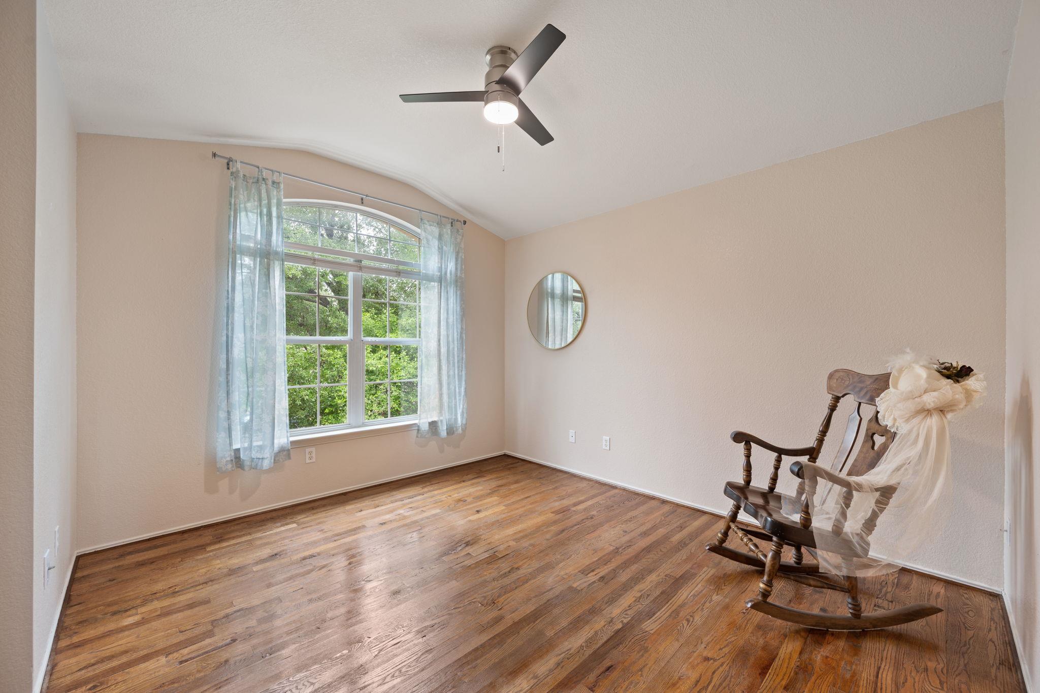 8125 Luling Ln, Austin, TX 78729