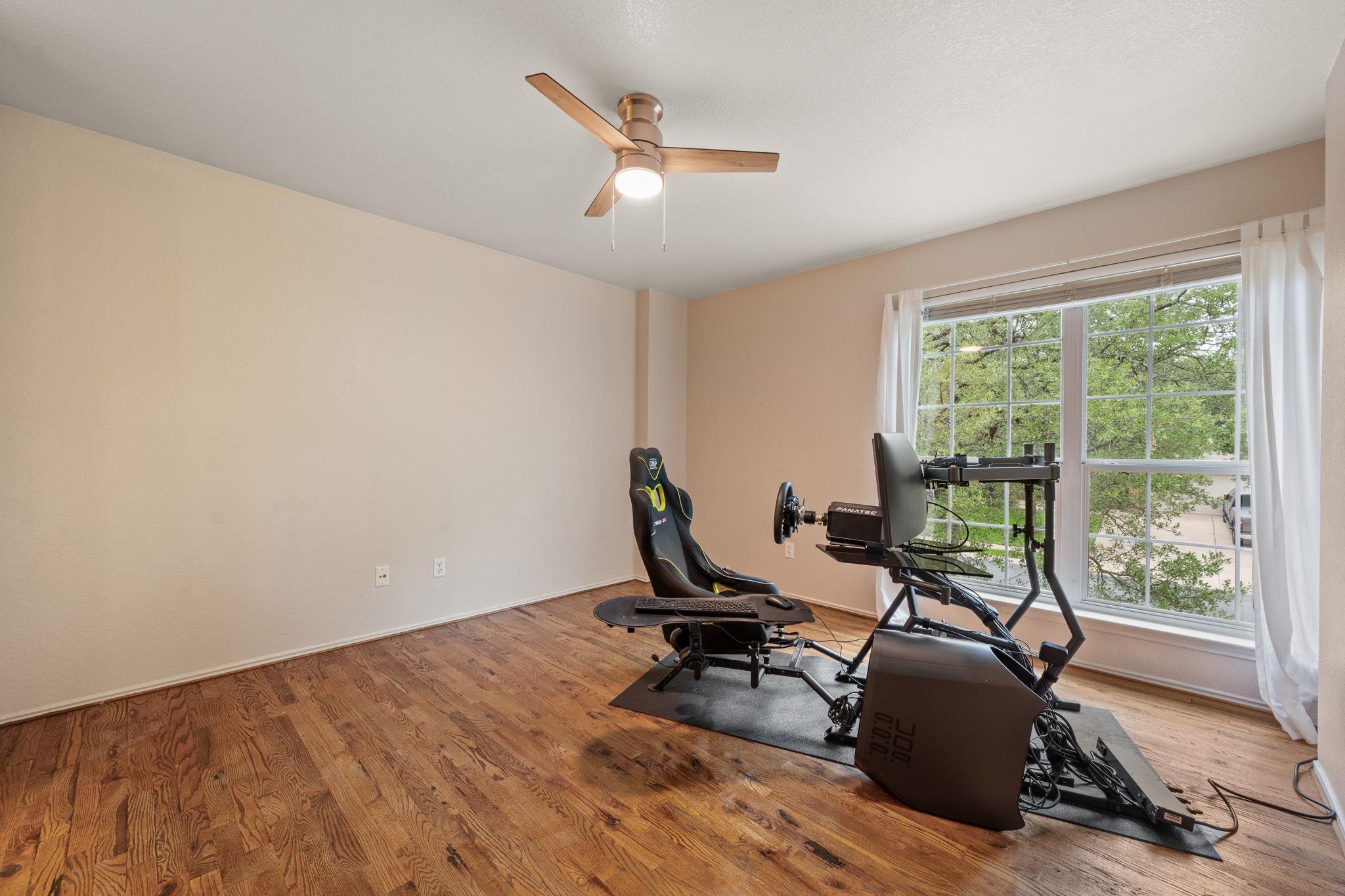 8125 Luling Ln, Austin, TX 78729