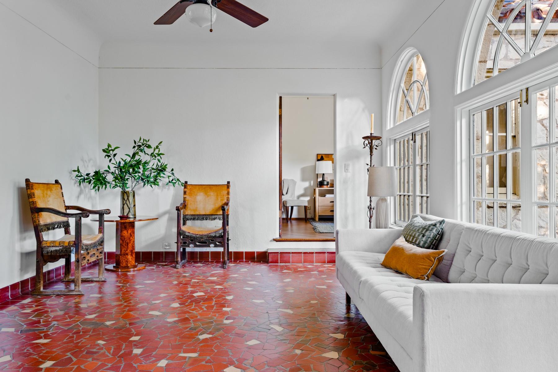 806 Rosedale Ter, Austin, TX 78704