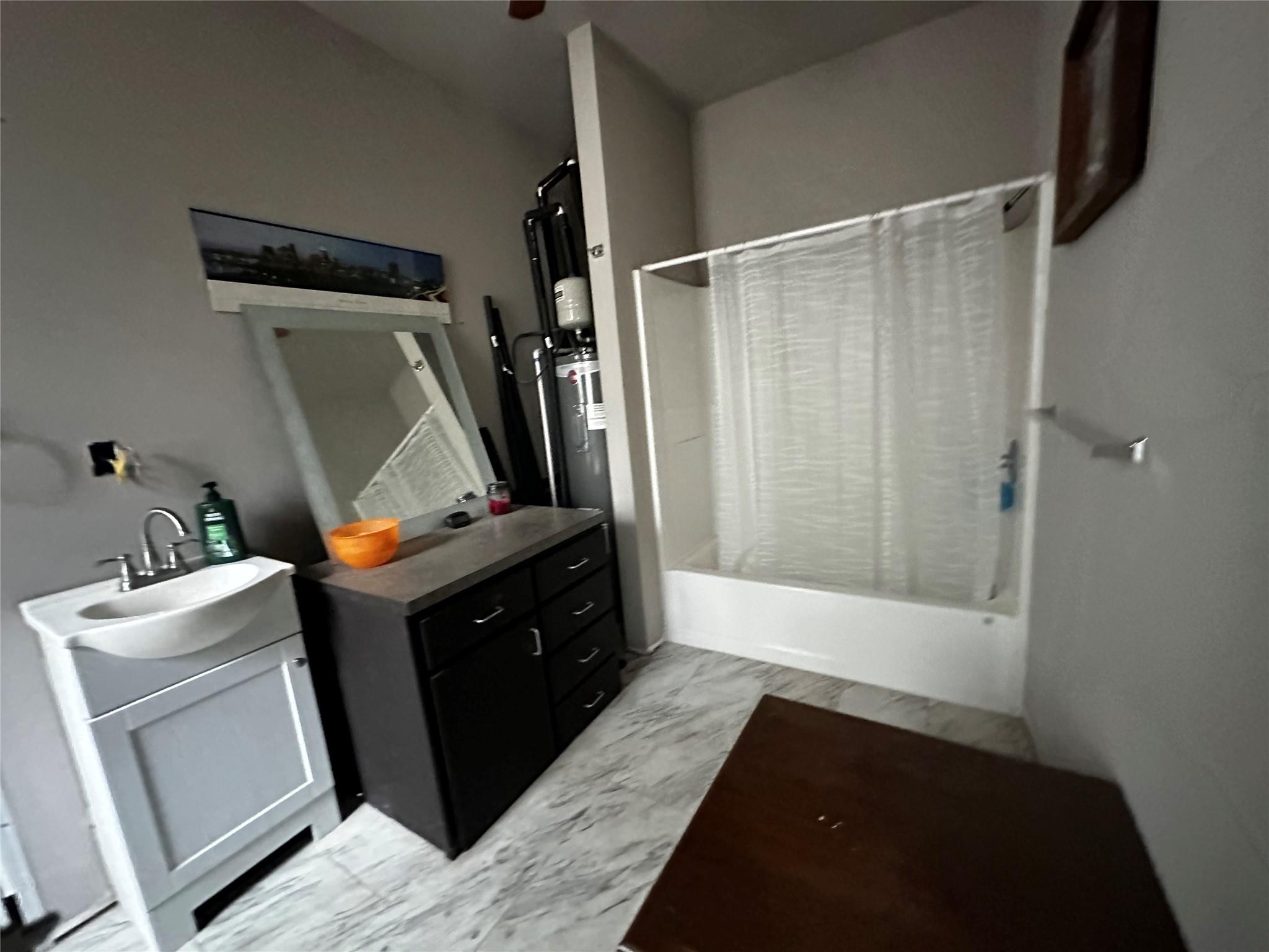 115 Antler Cv, Cedar Creek, TX 78612