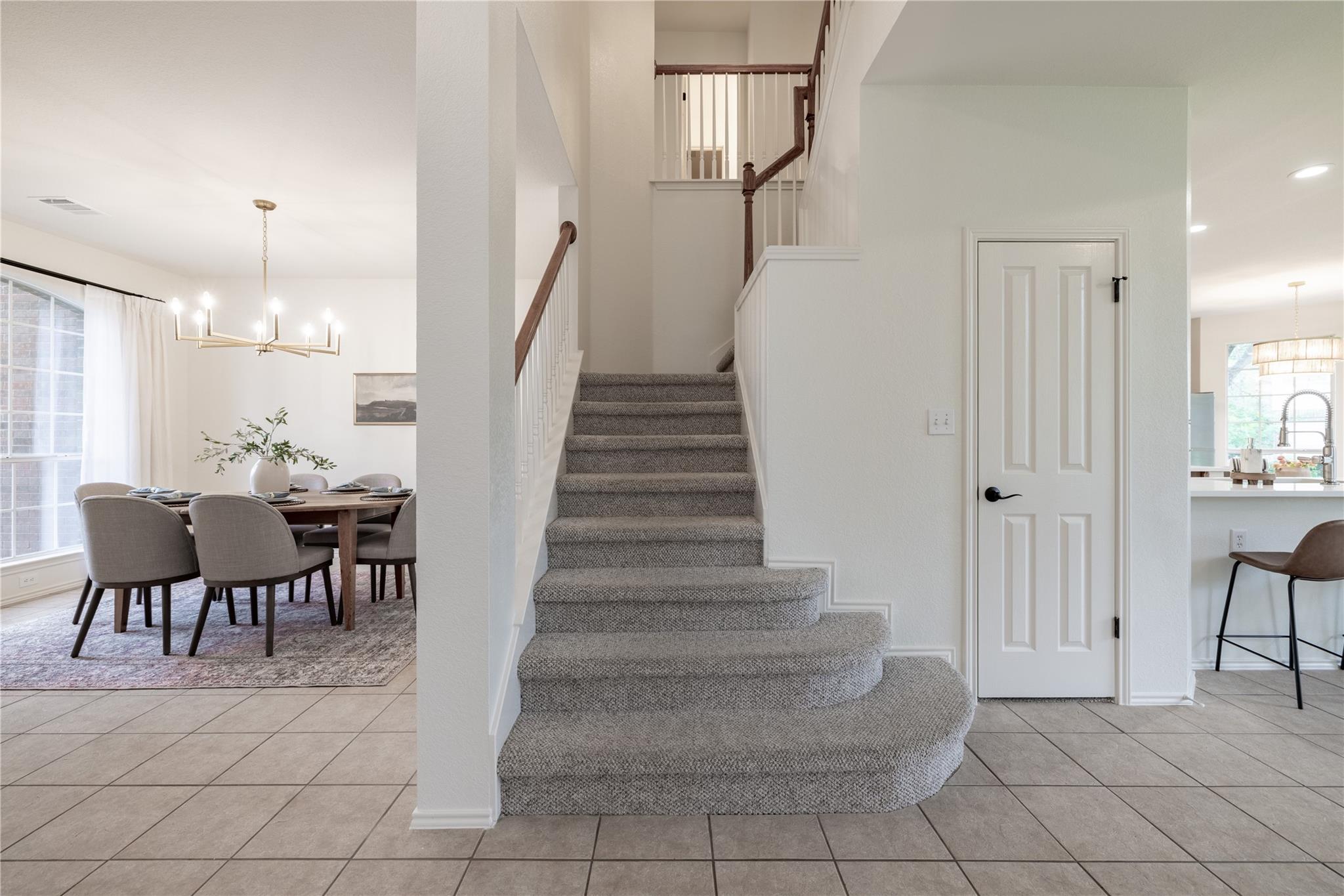 7208 Gentle Oak Dr, Austin, TX 78749