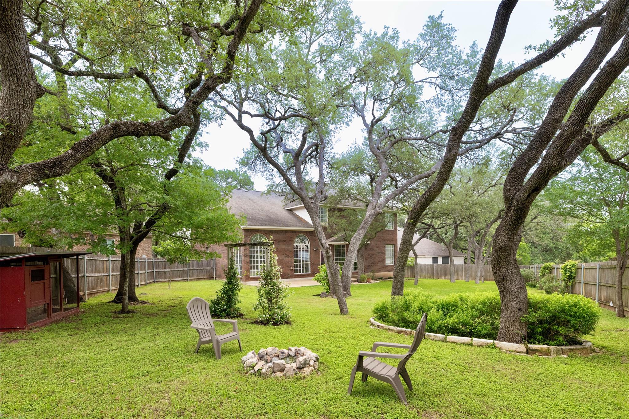 7208 Gentle Oak Dr, Austin, TX 78749